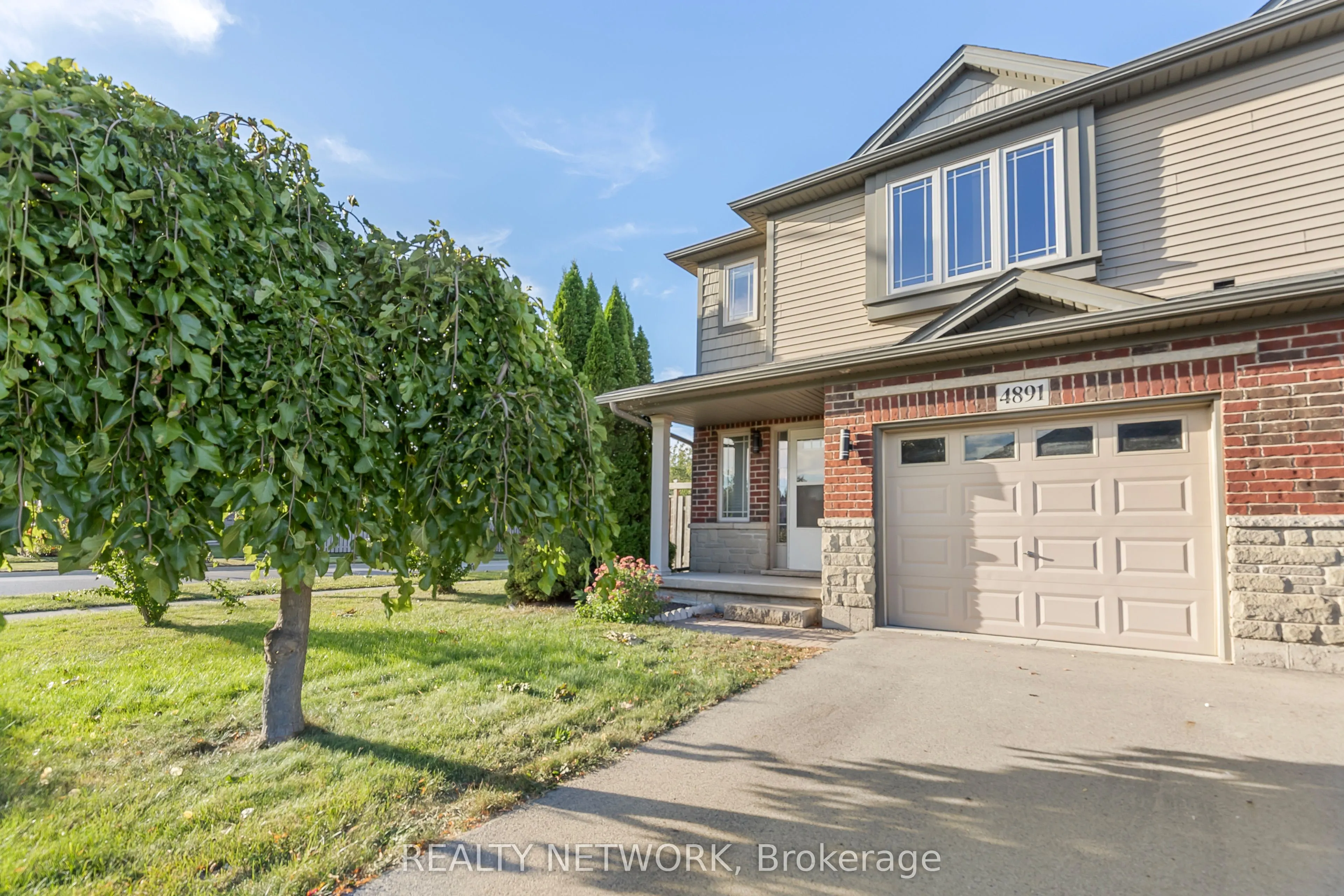 4891 Adam Court