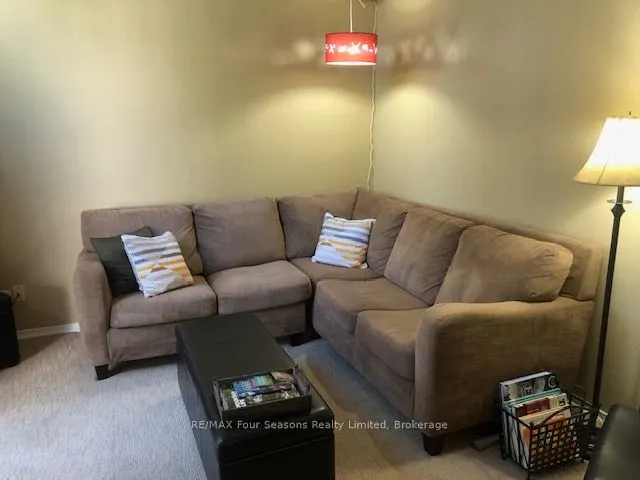146 Settlers Way #21