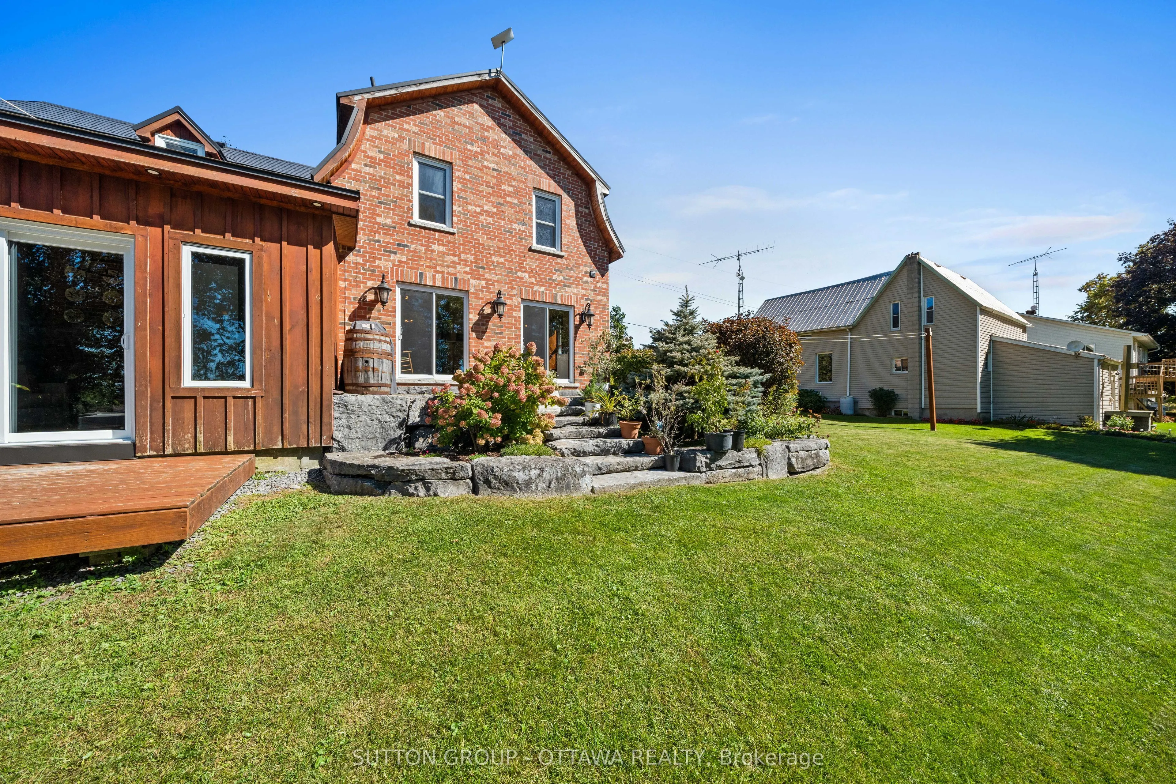 40 Sabourin Street