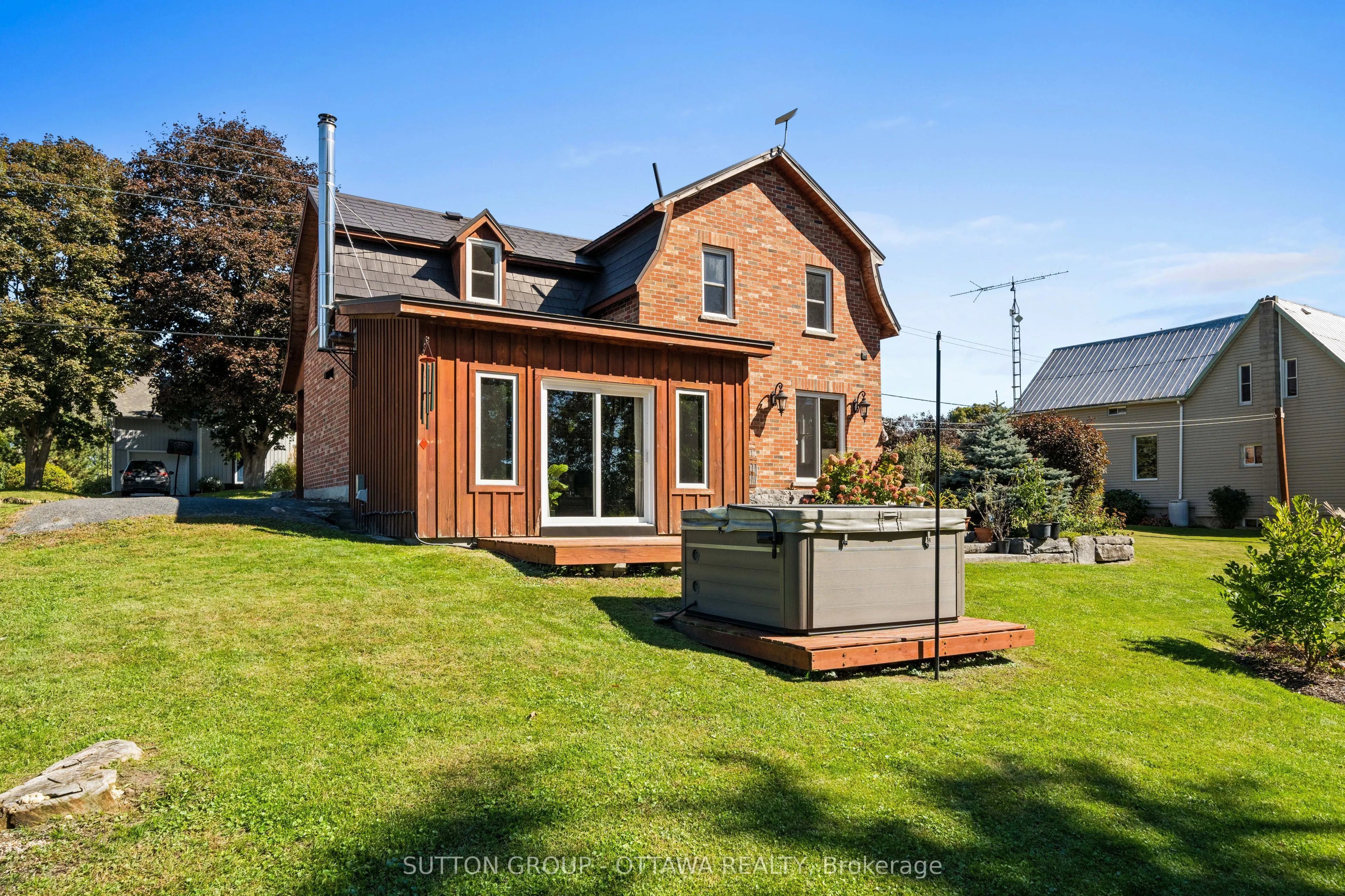 40 Sabourin Street