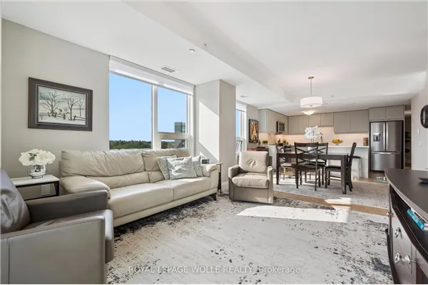 93 Arthur Street S