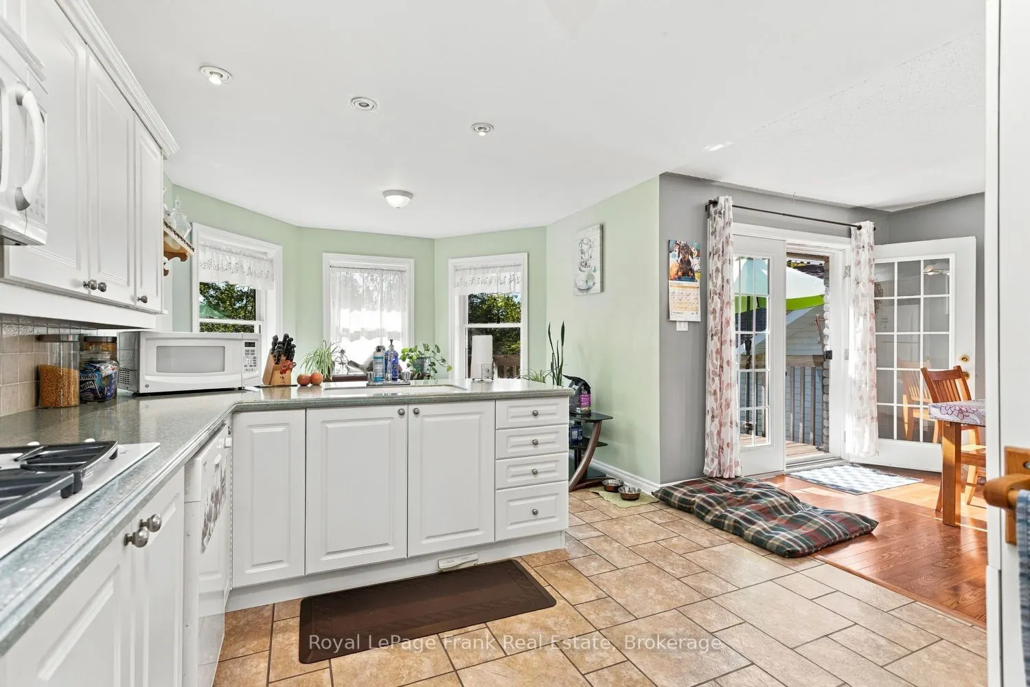 62 Cedartree Lane