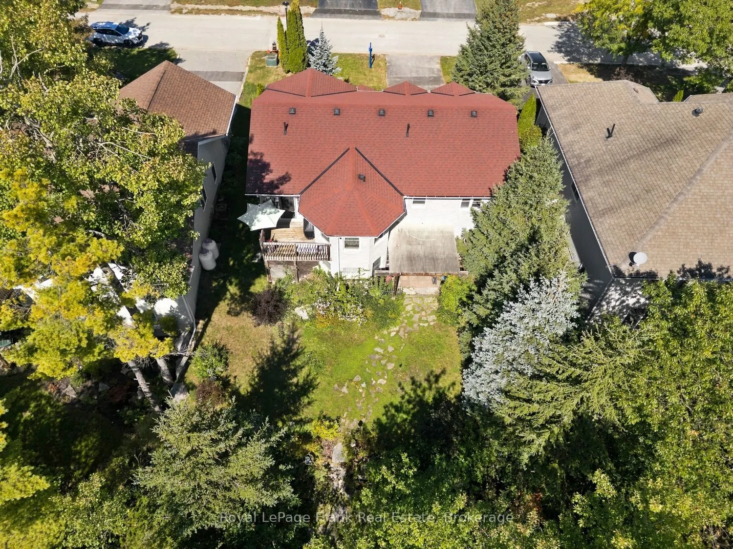 62 Cedartree Lane