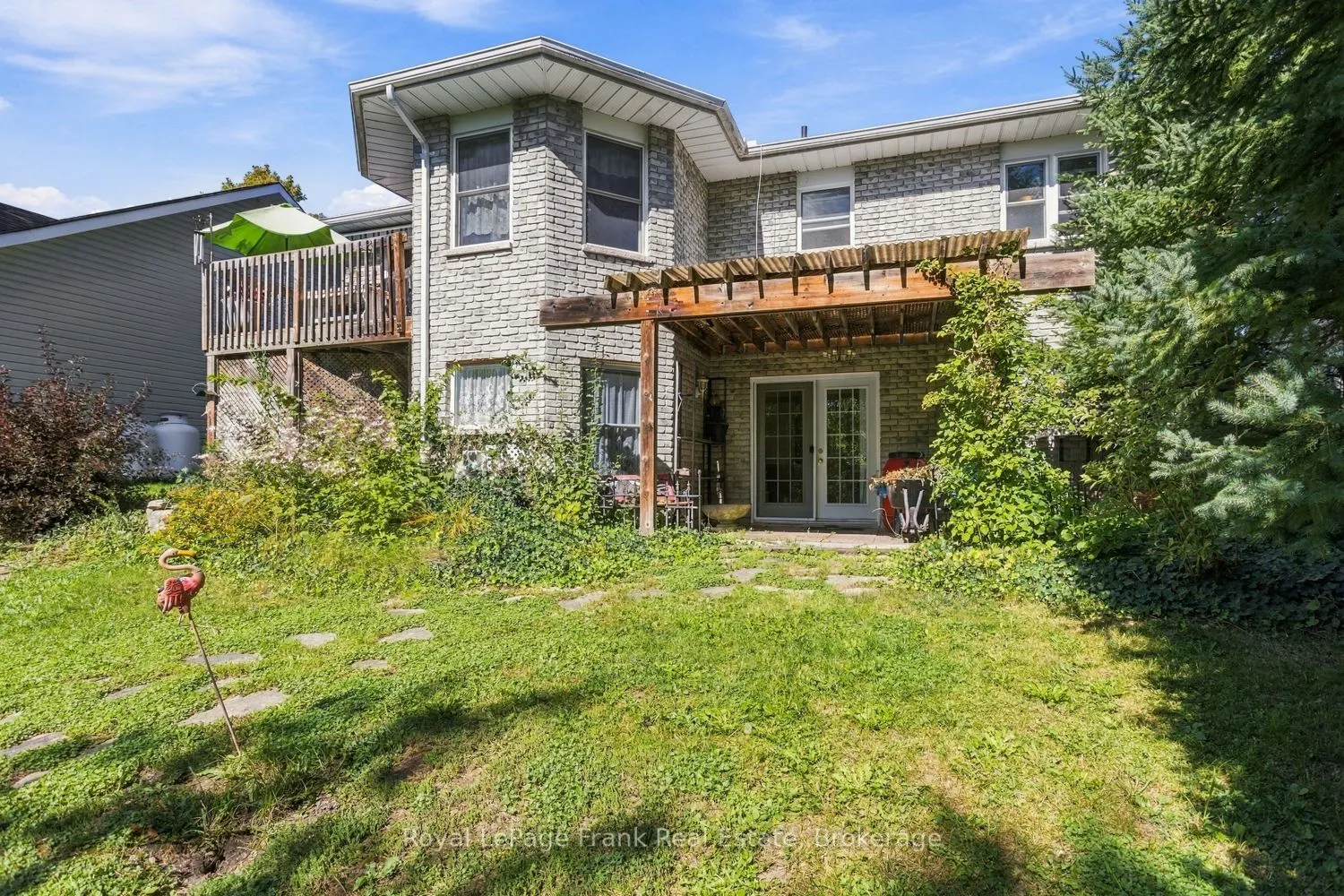 62 Cedartree Lane