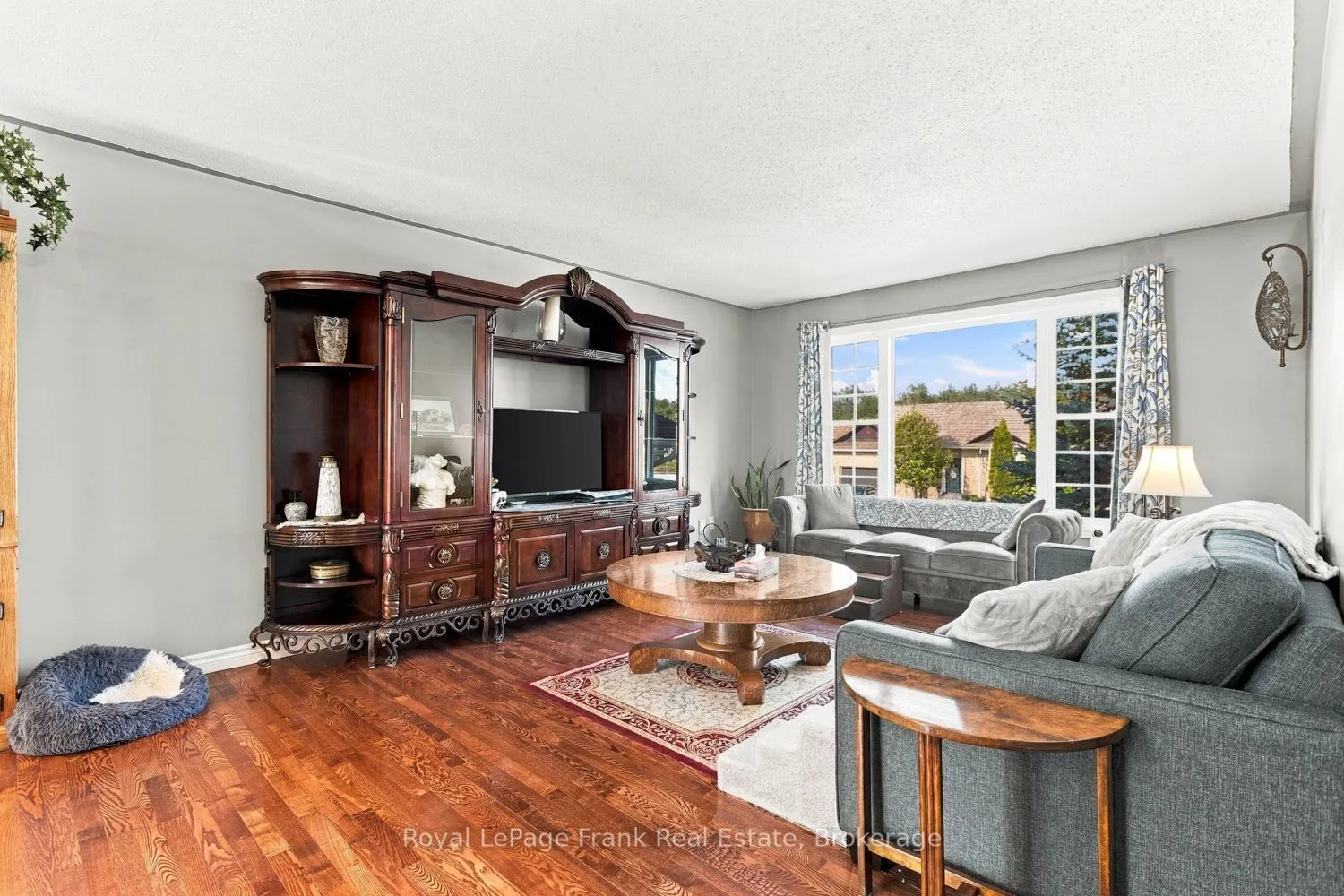 62 Cedartree Lane