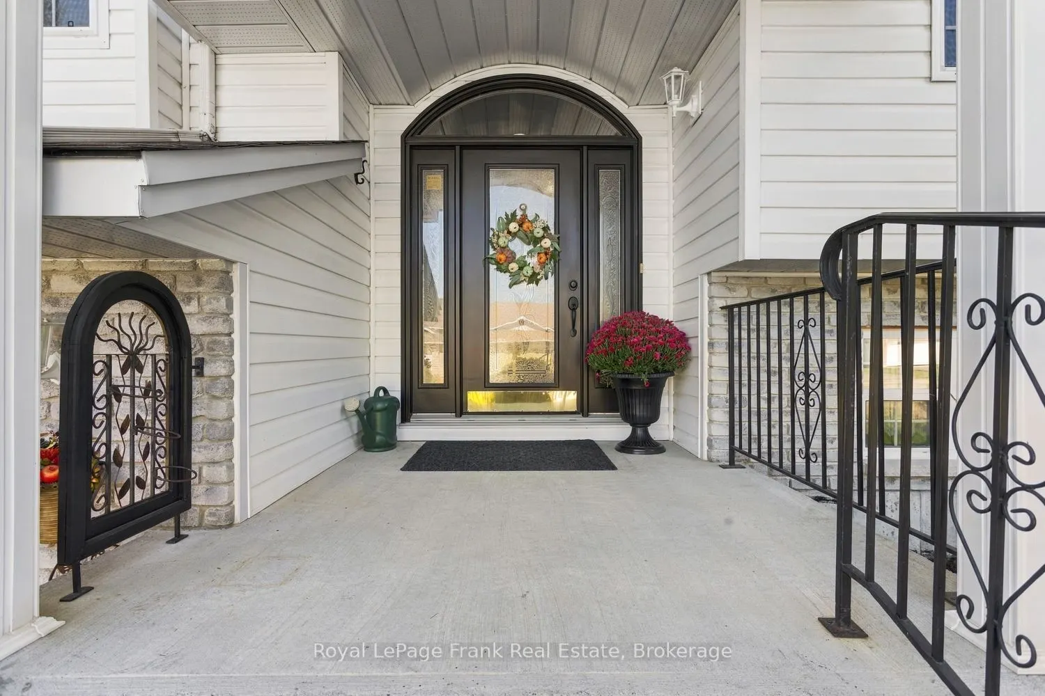 62 Cedartree Lane