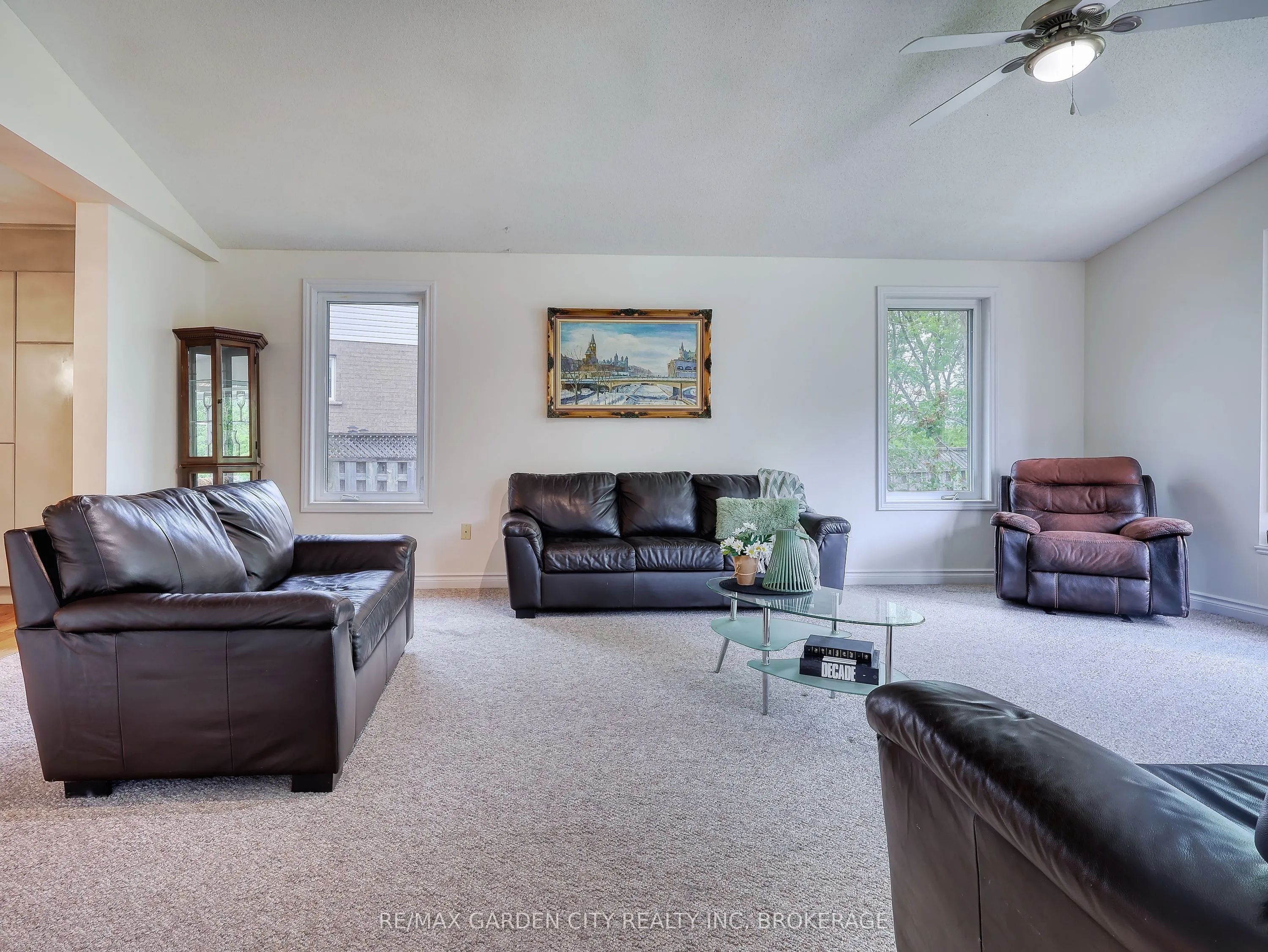 75 Jackson Court E