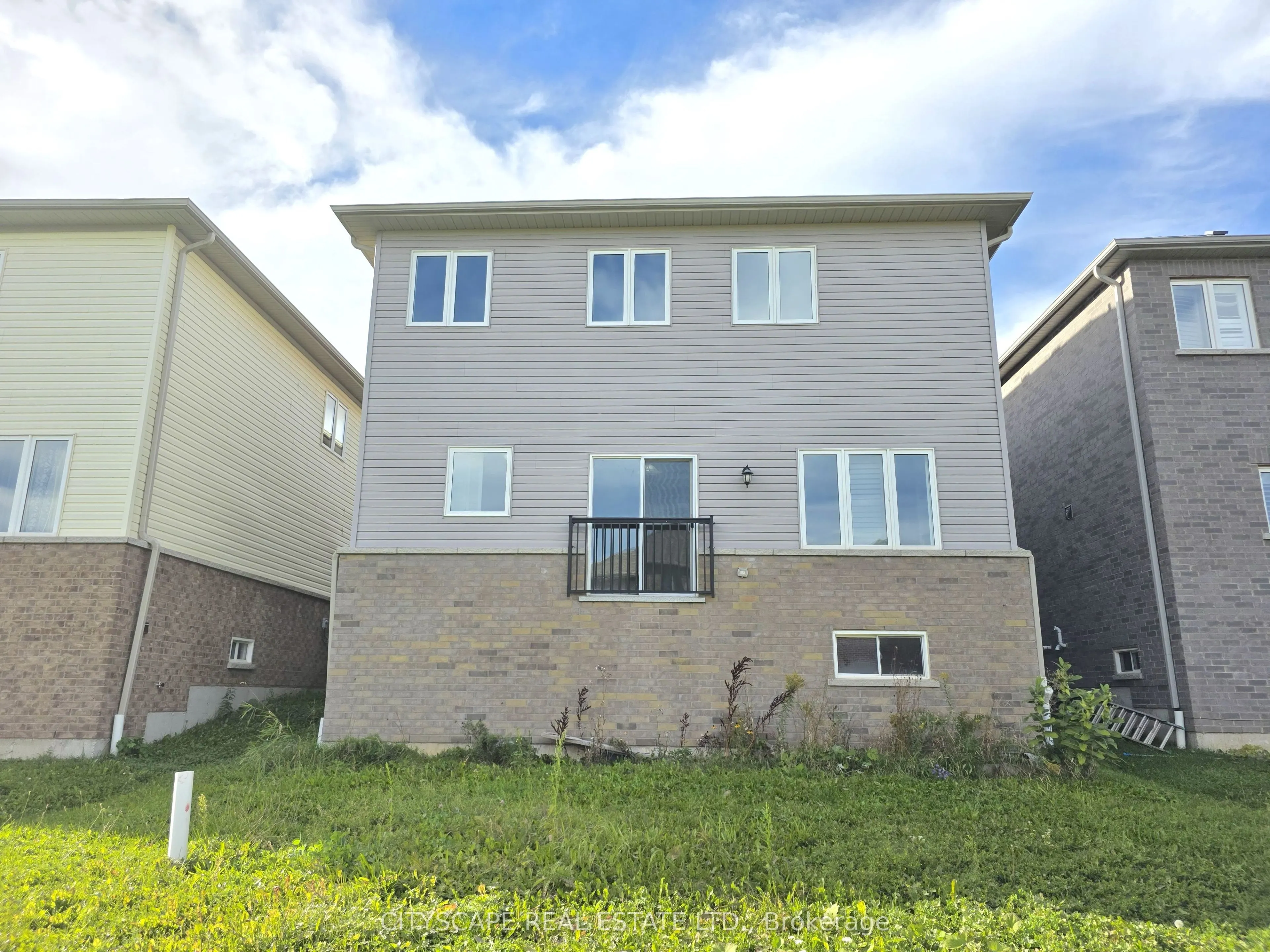 321 Van Dusen Avenue