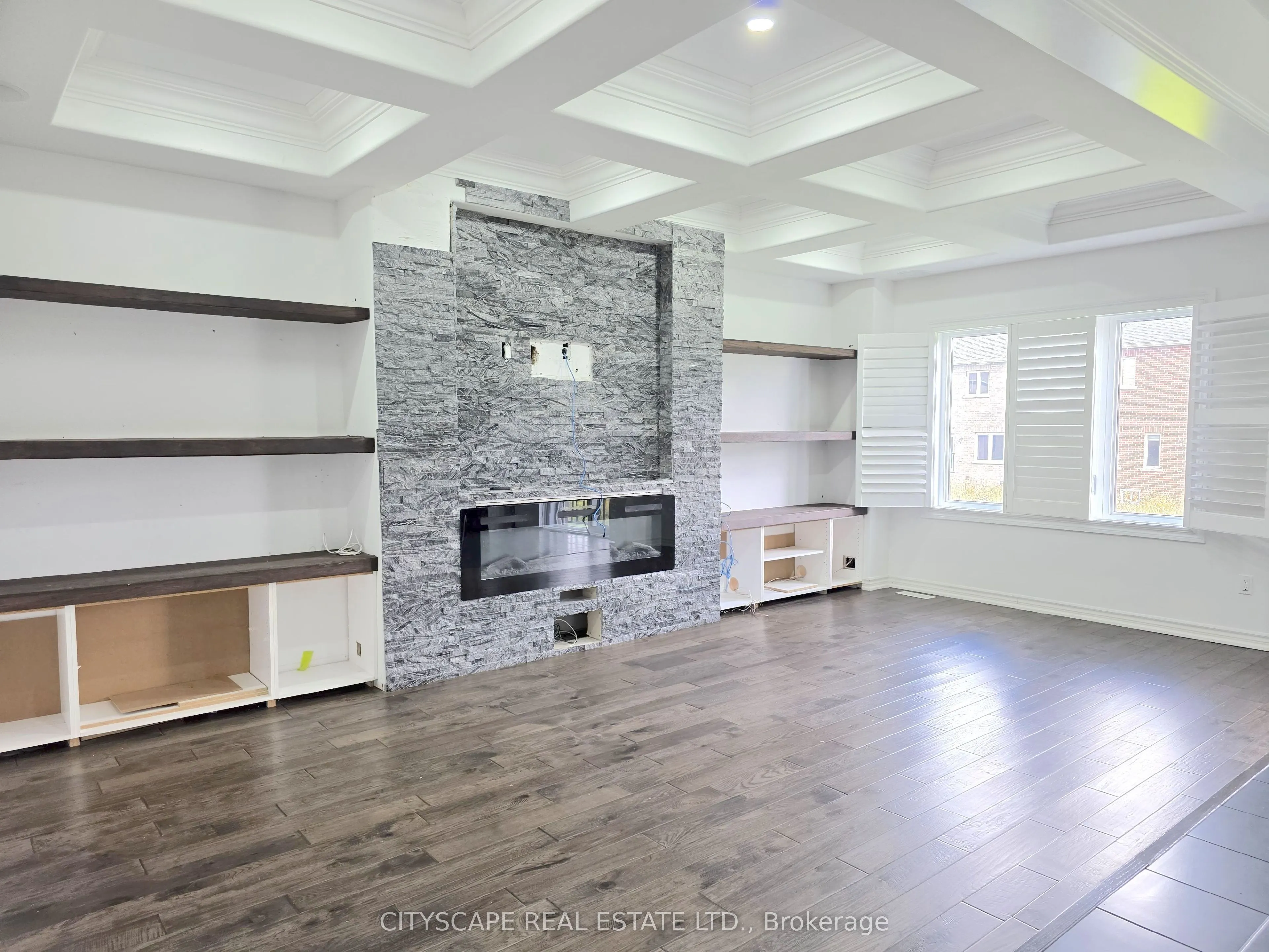 321 Van Dusen Avenue