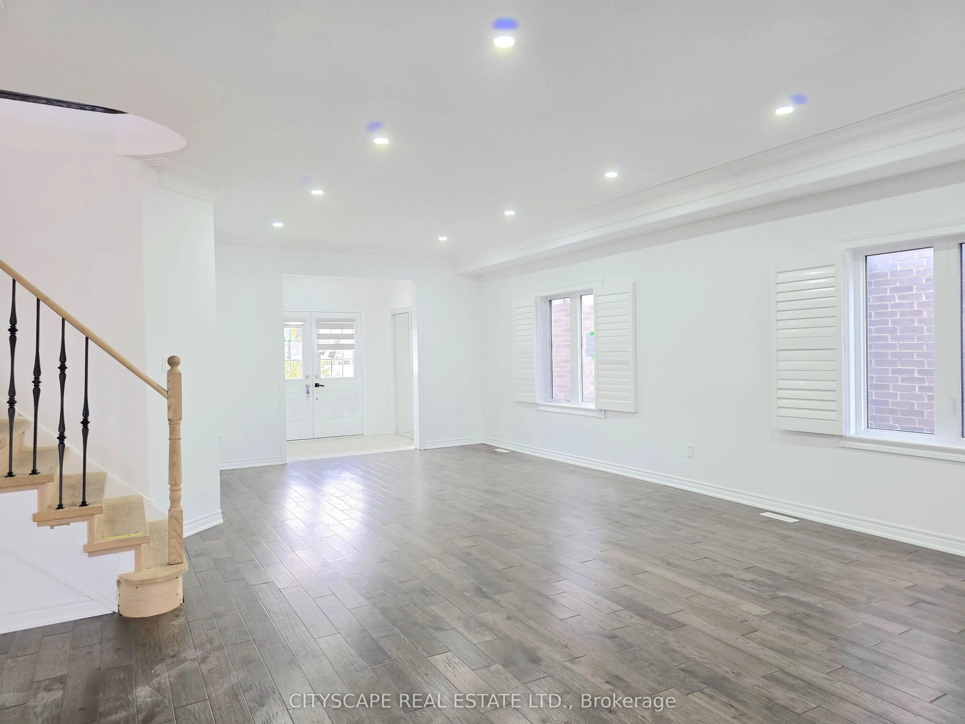 321 Van Dusen Avenue