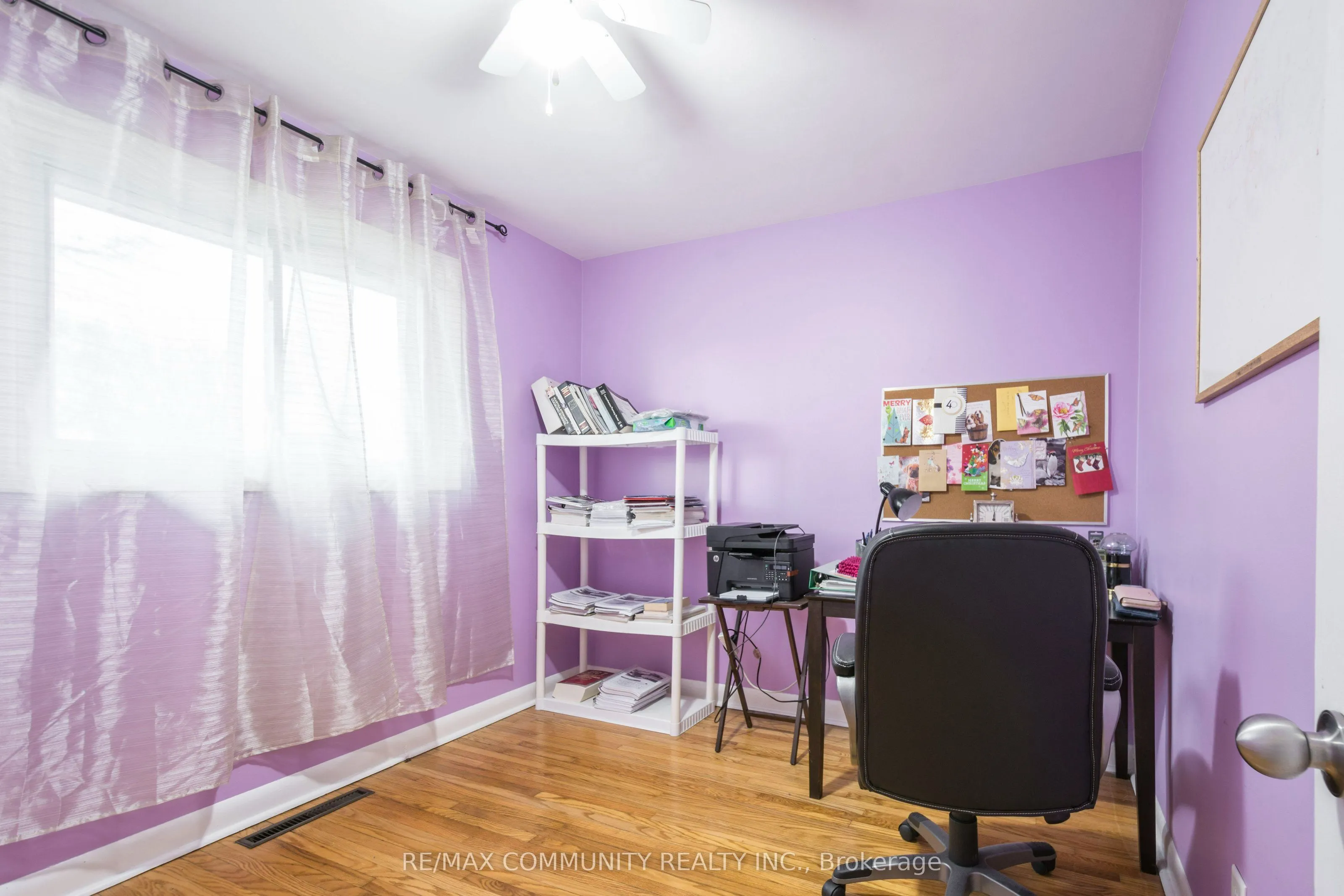 69 Elizabeth Crescent #Main Floor