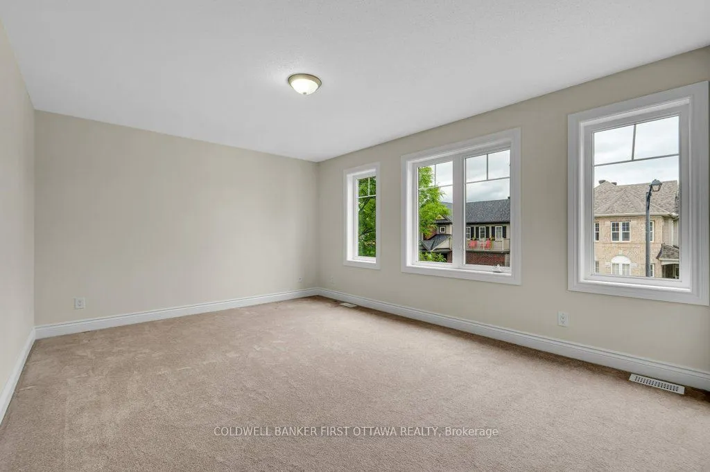 163 Sonesta Circle