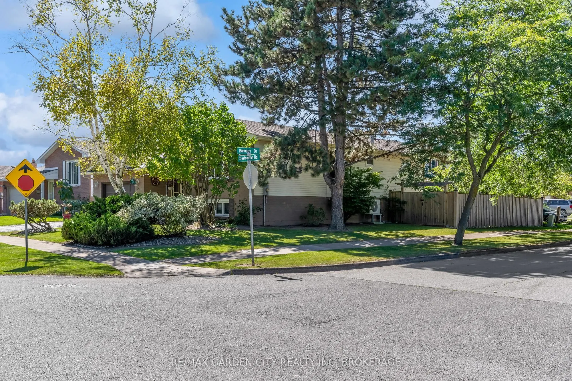 54 Crestcombe Road