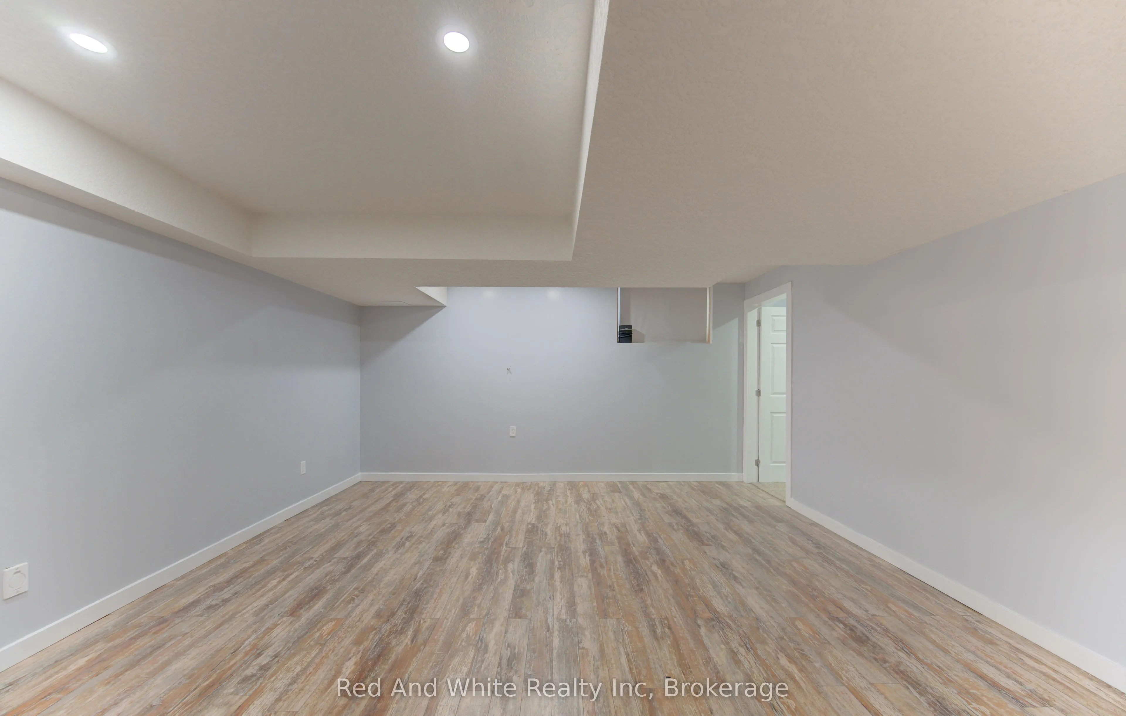 167 Westcliff Way