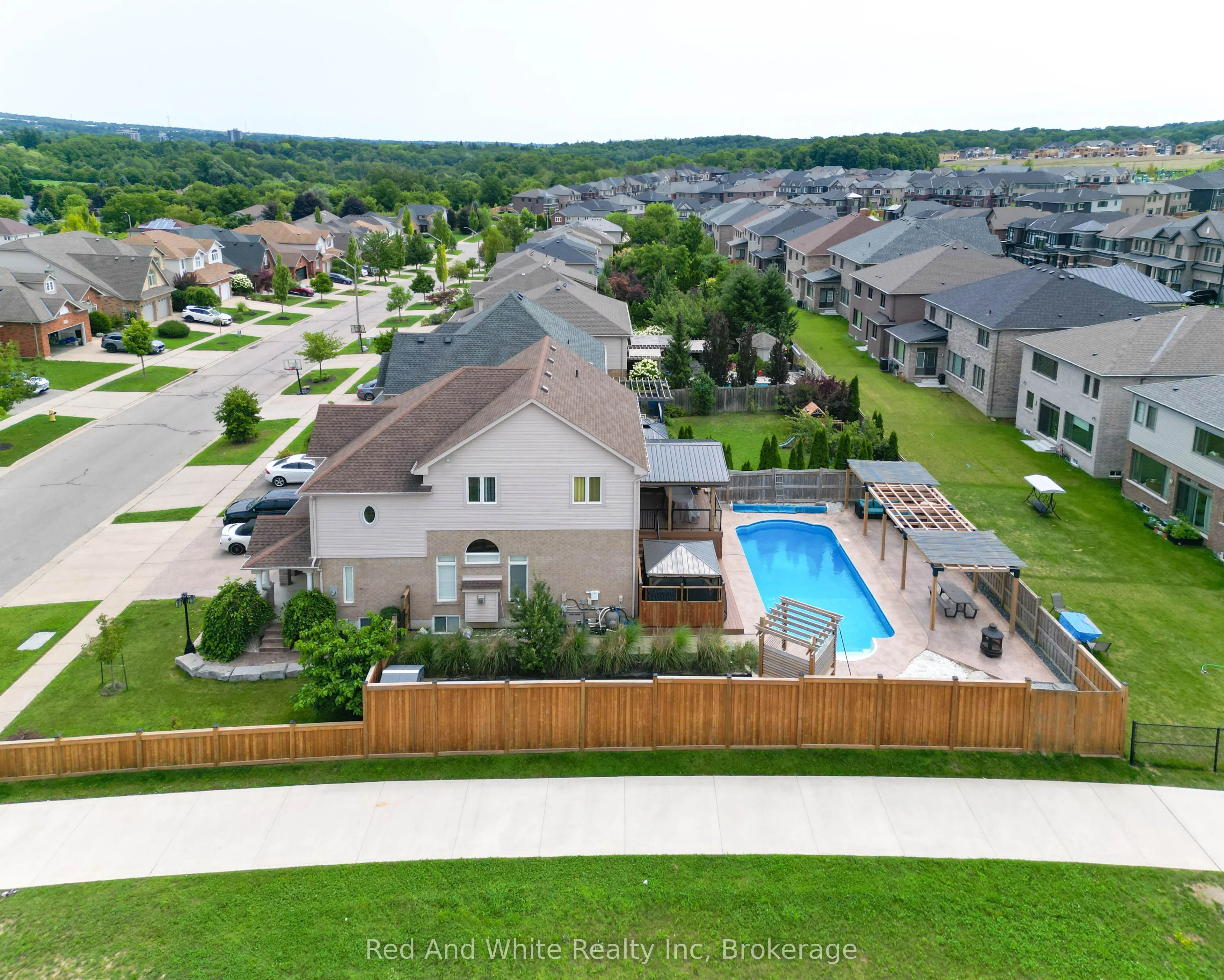 167 Westcliff Way