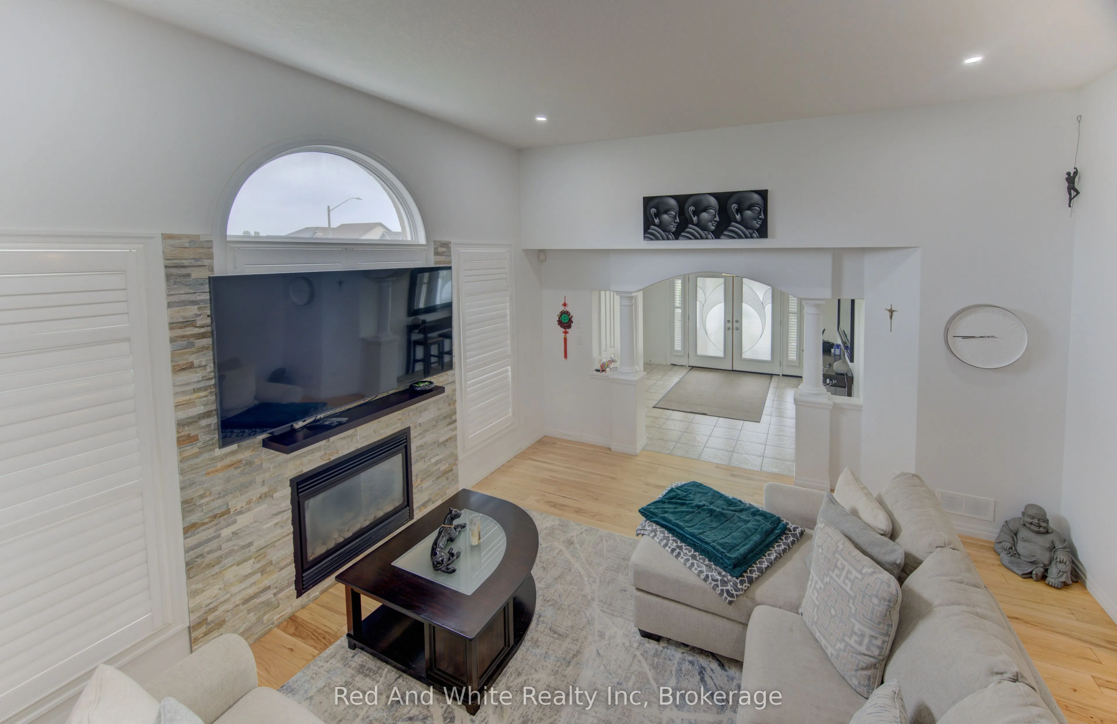 167 Westcliff Way
