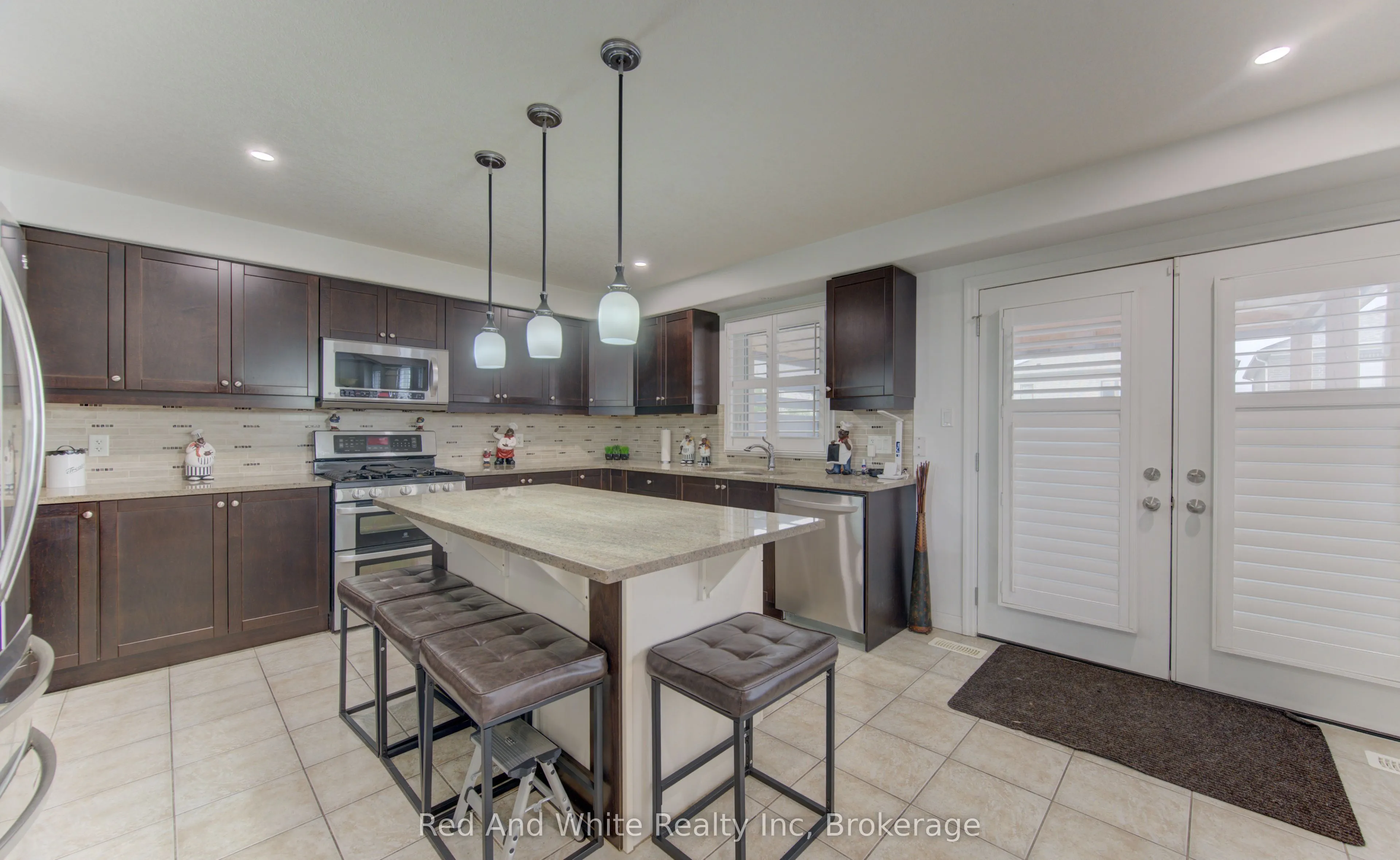 167 Westcliff Way