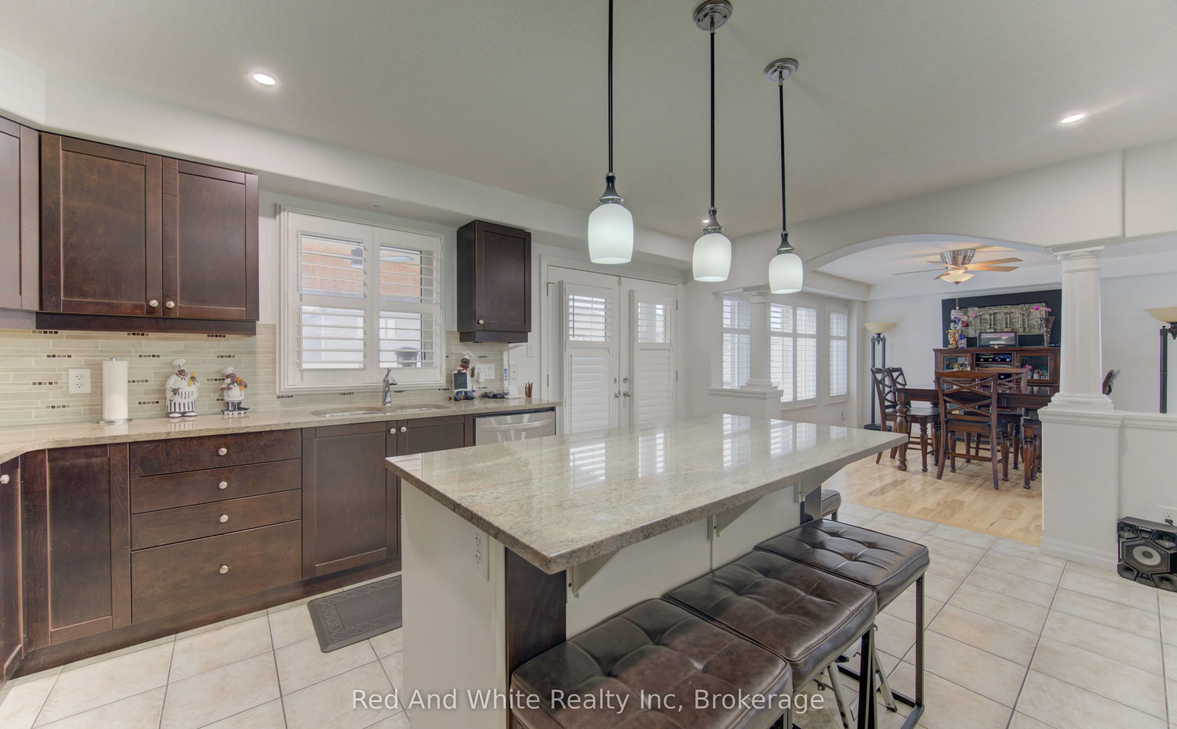 167 Westcliff Way