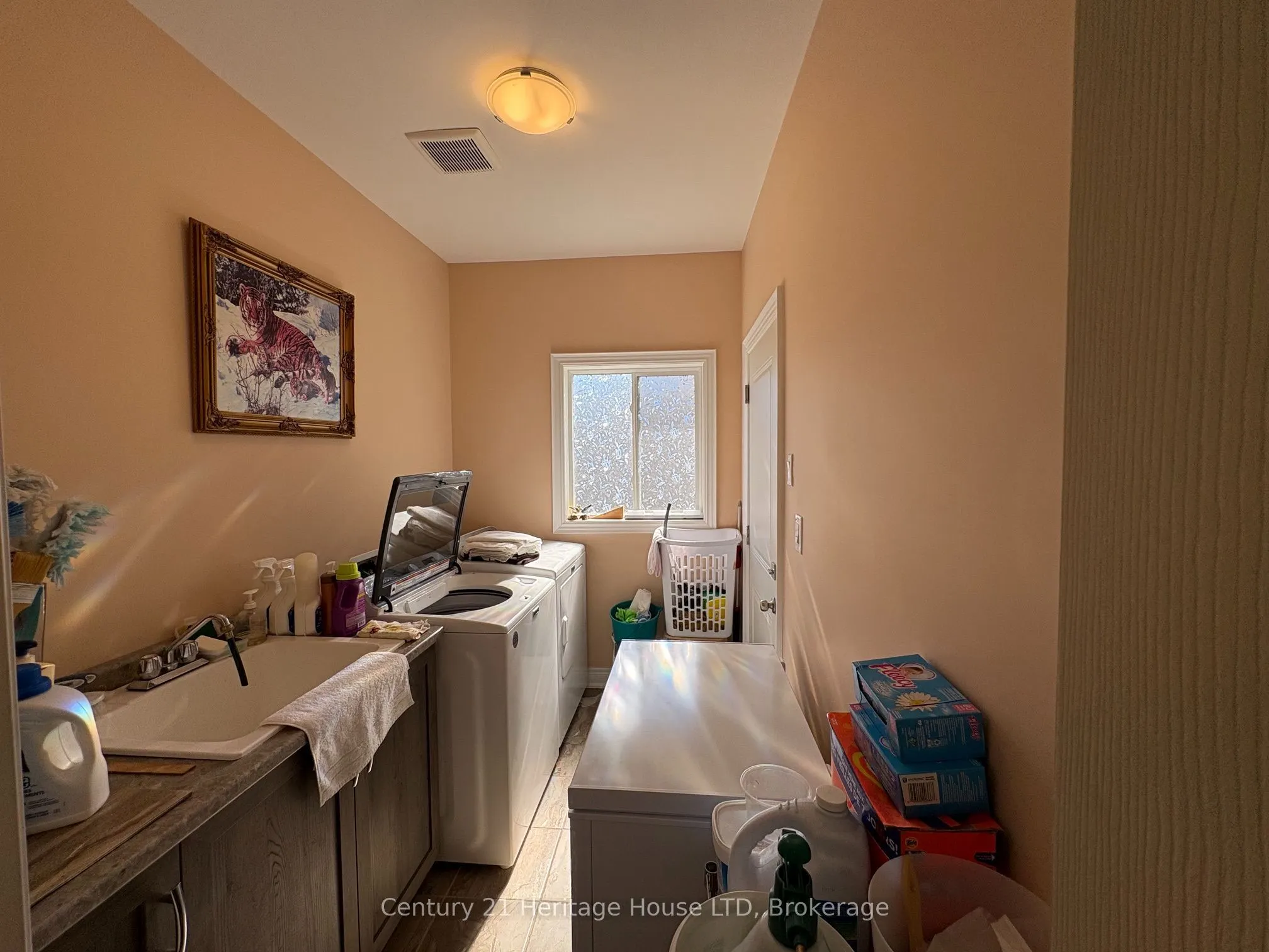 424 Williams Crescent