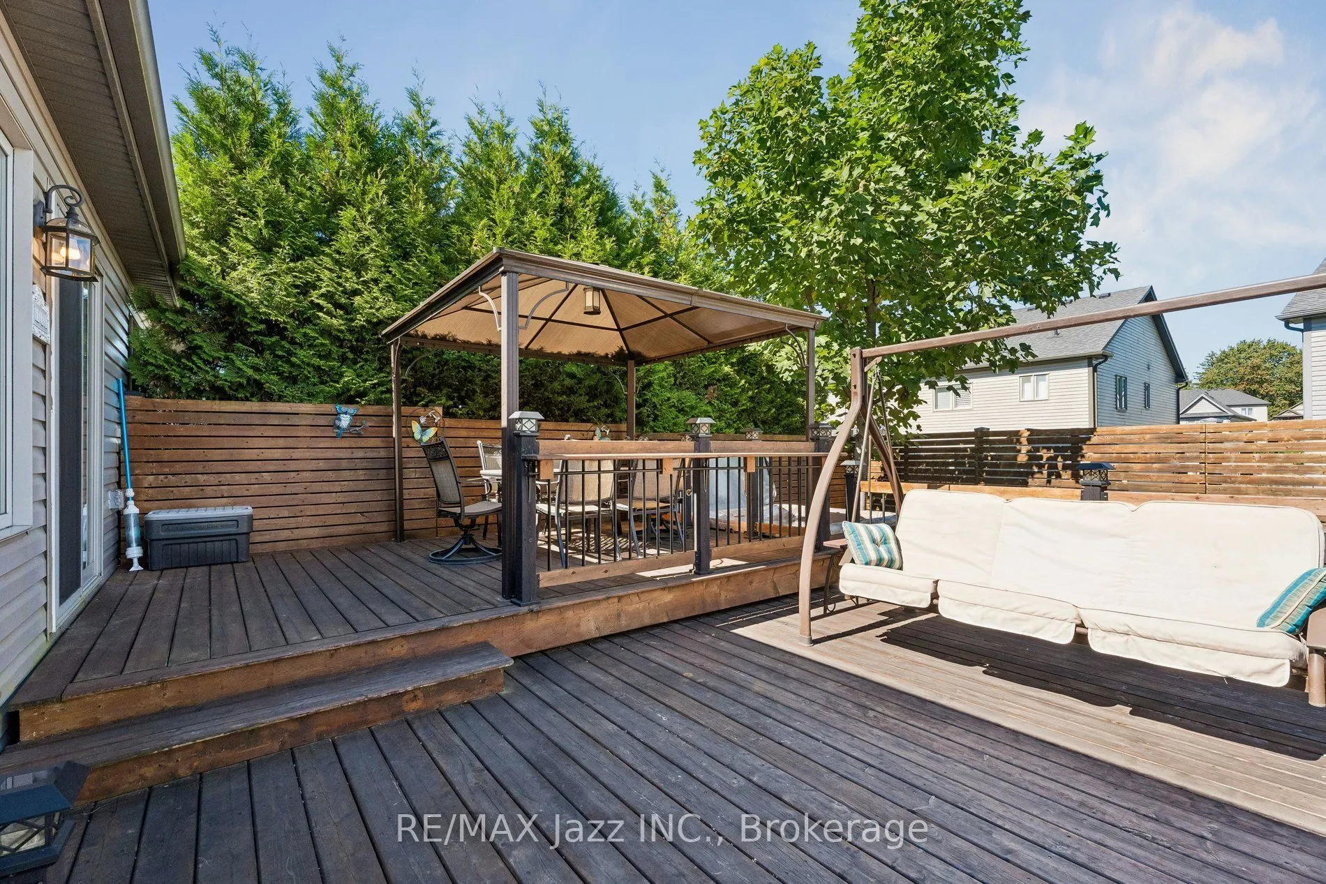 9 Trillium Way