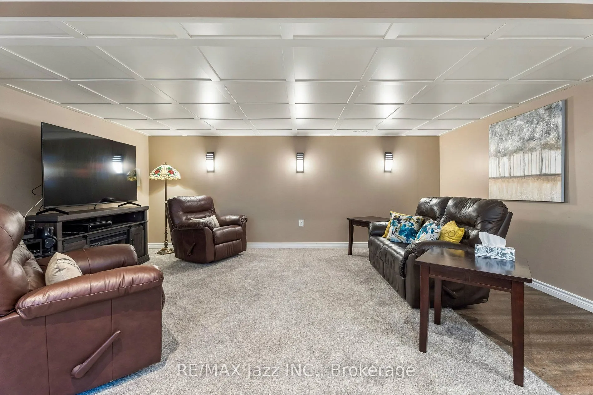 9 Trillium Way