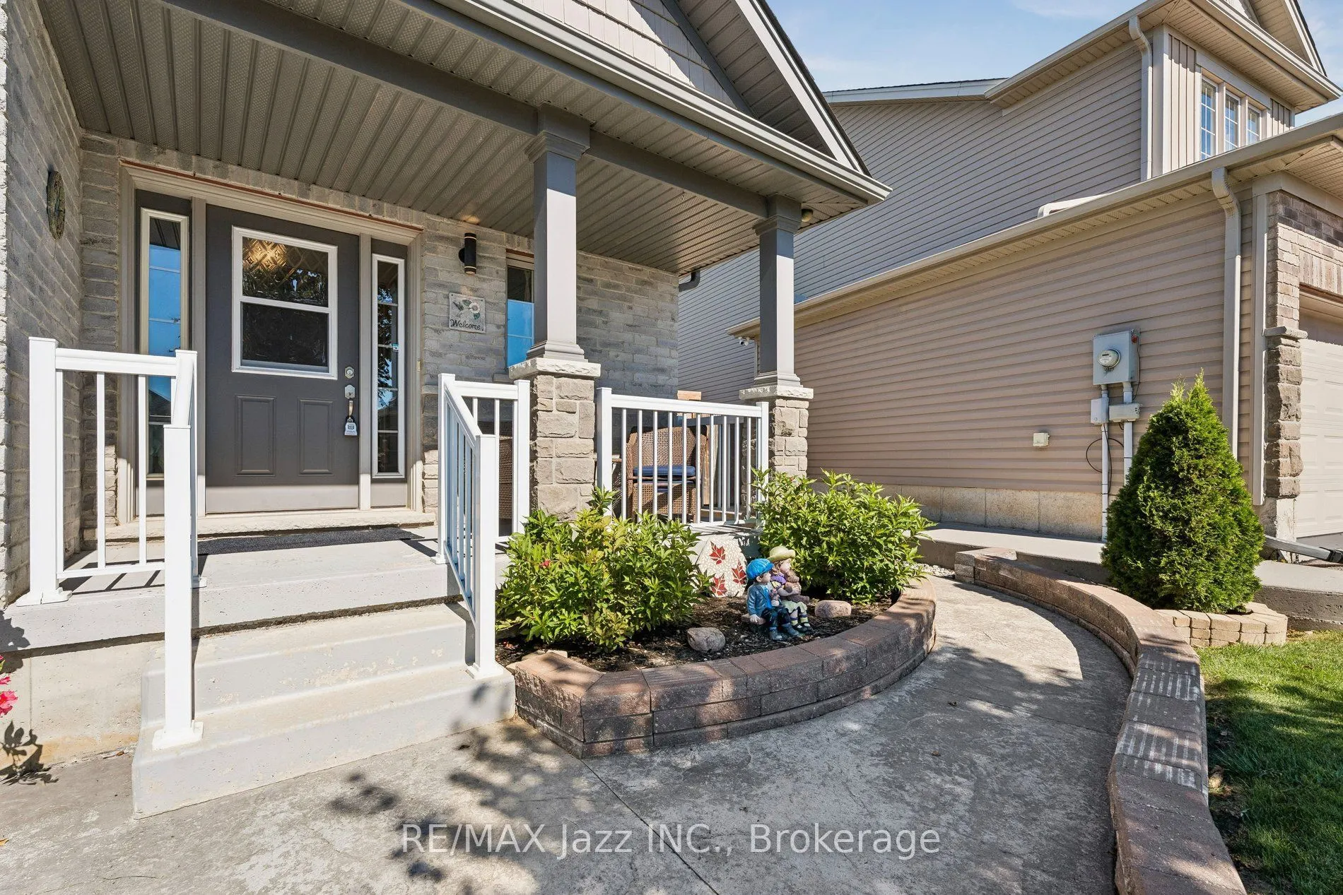 9 Trillium Way