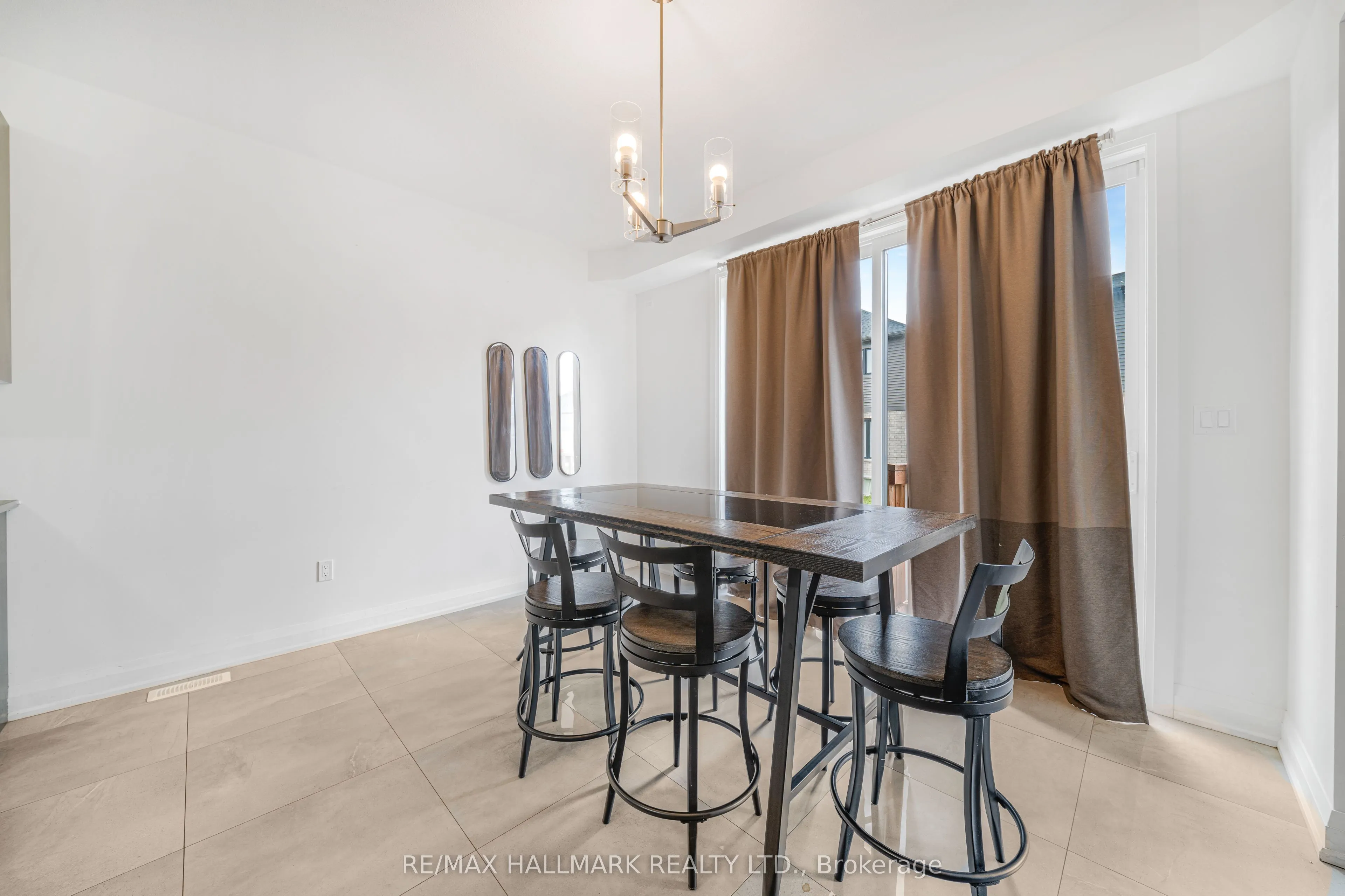 7249 Parkside Road