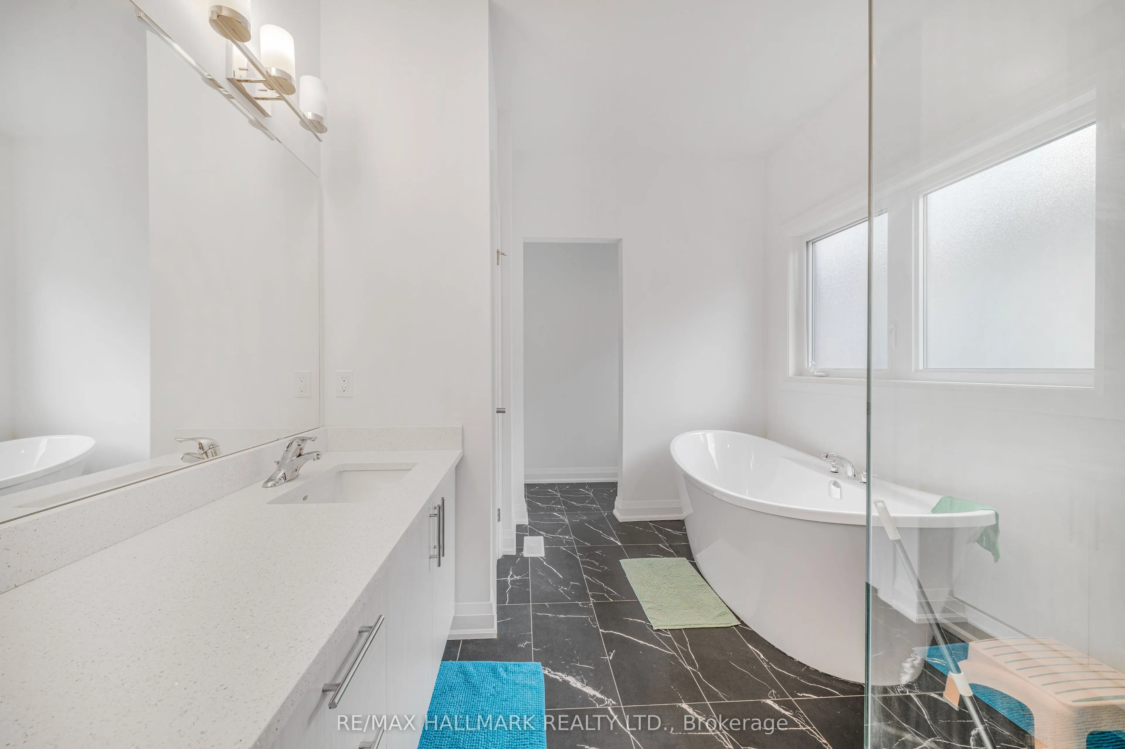 7249 Parkside Road