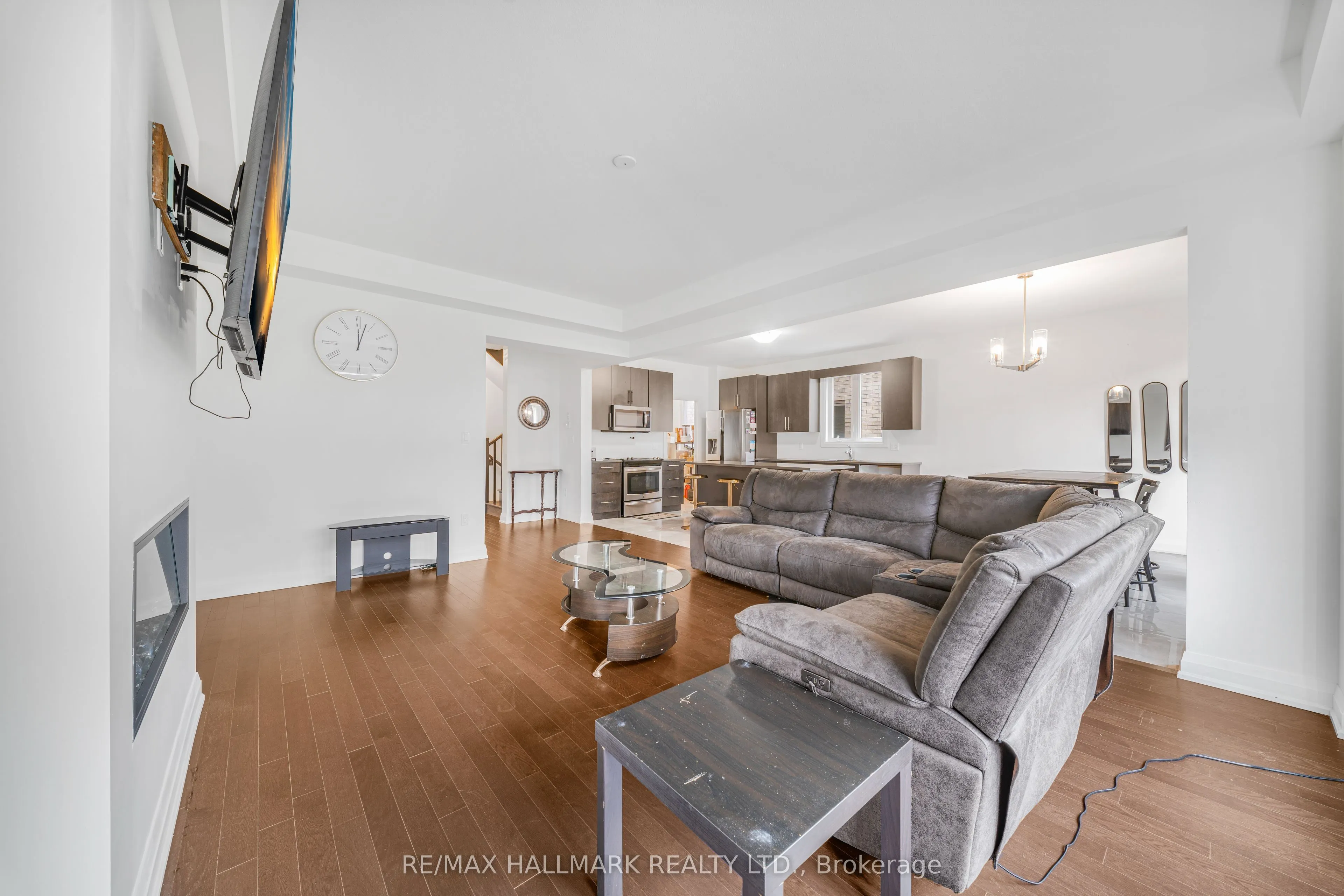 7249 Parkside Road