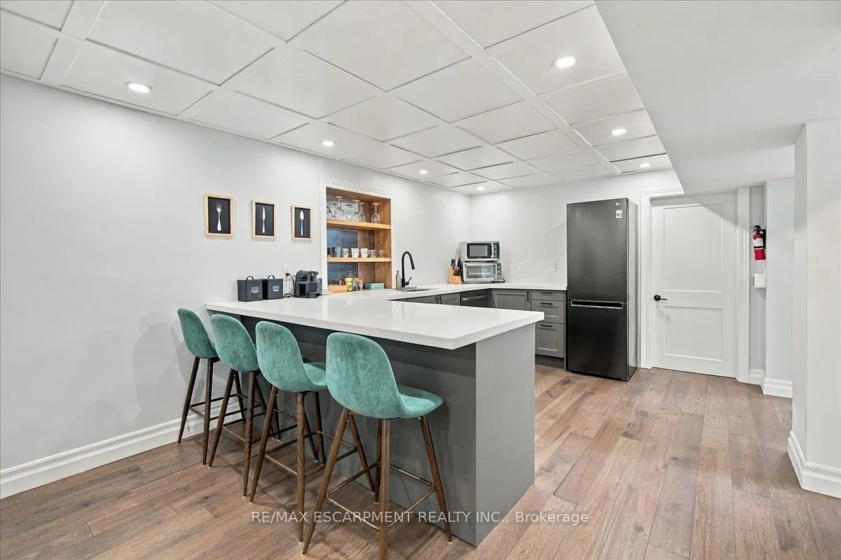 38 Enmore Avenue