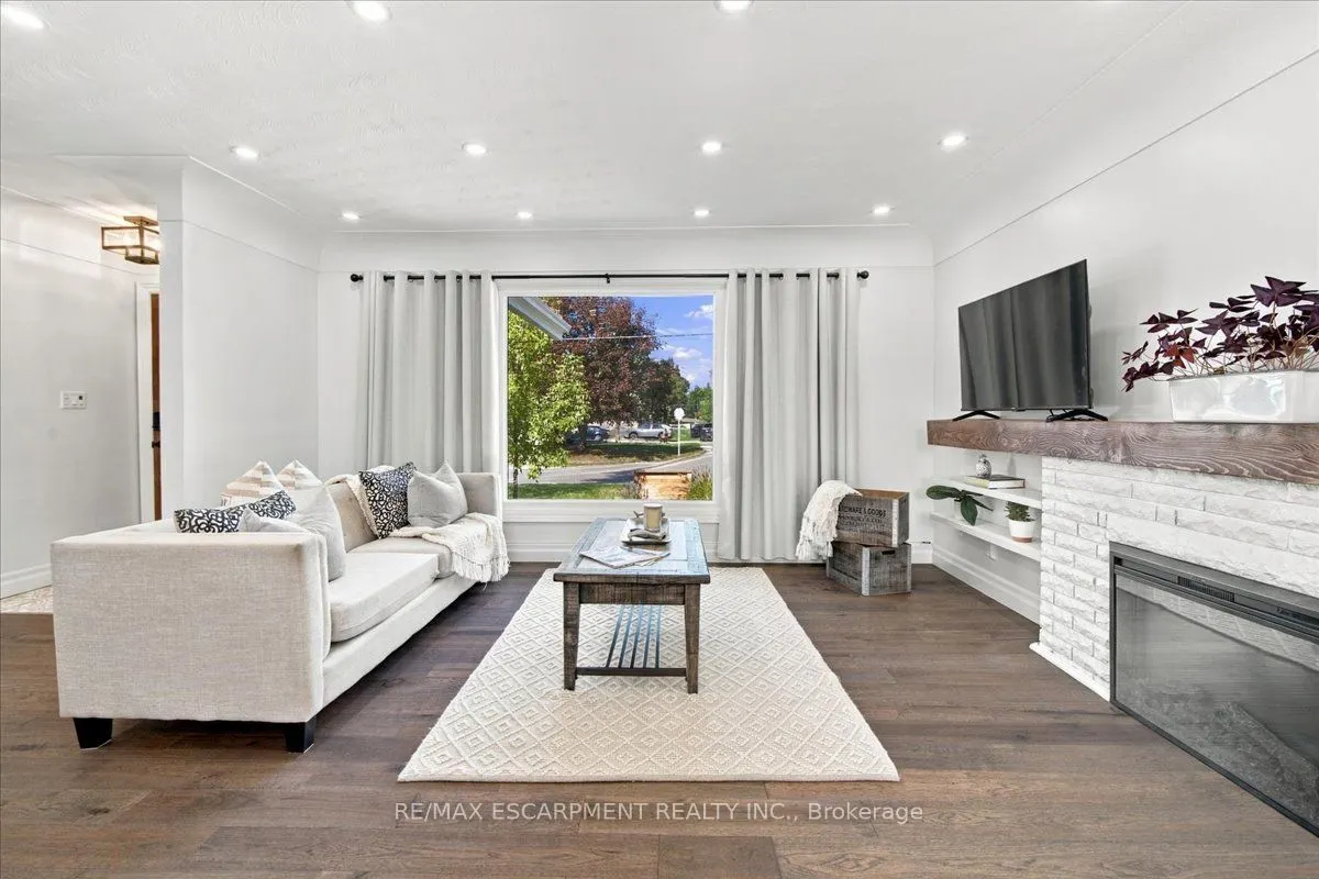 38 Enmore Avenue