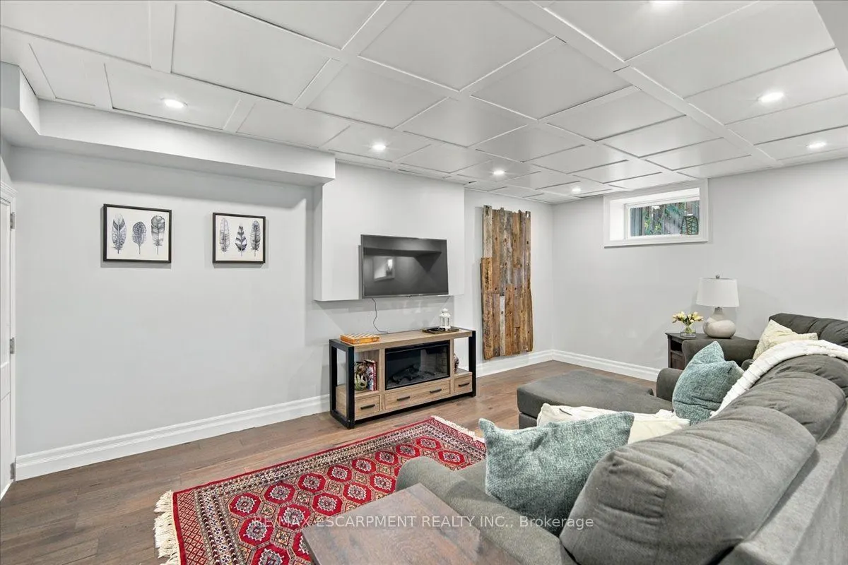 38 Enmore Avenue