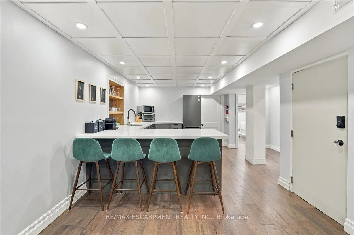 38 Enmore Avenue