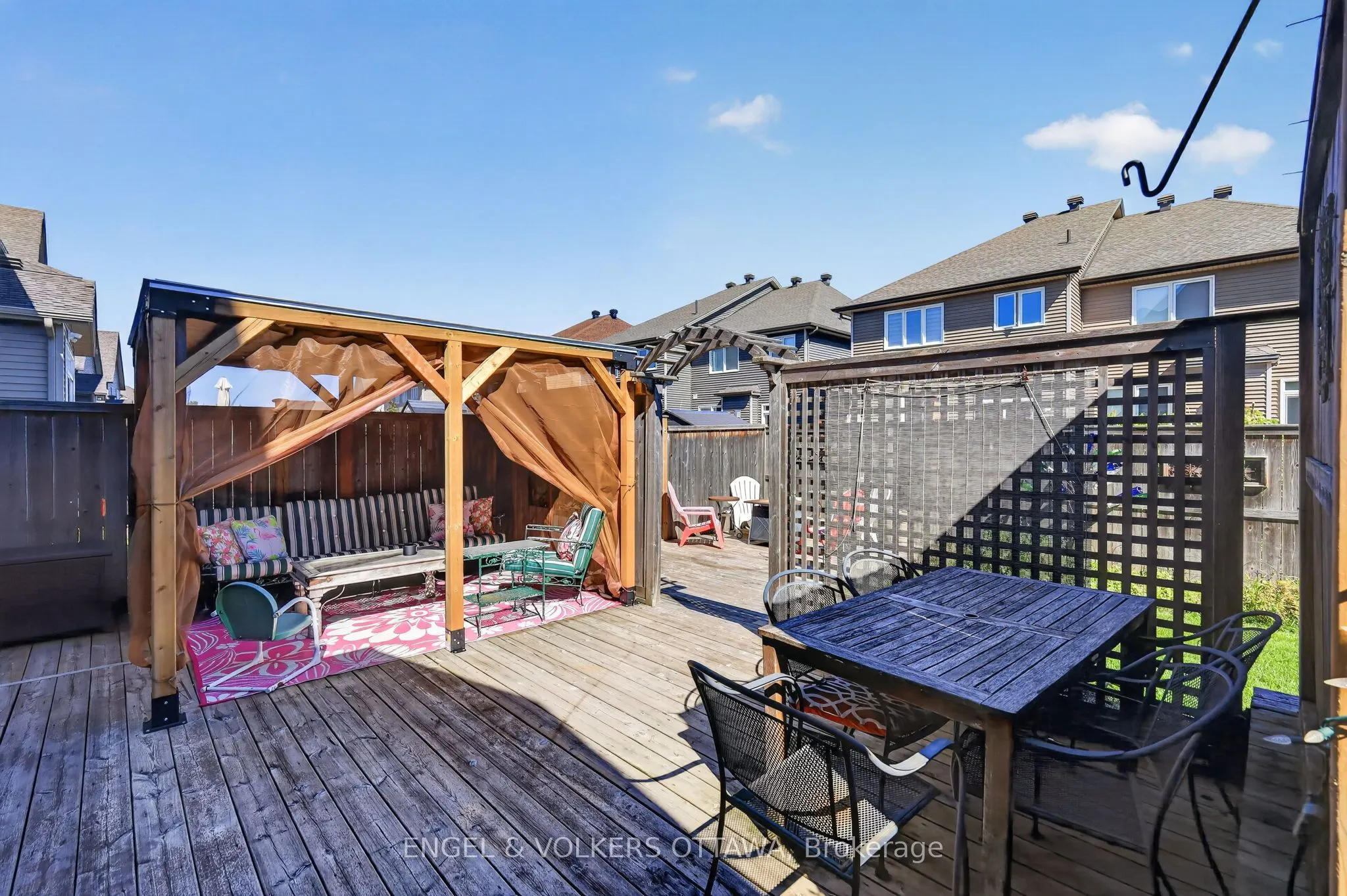 715 Bunchberry Way