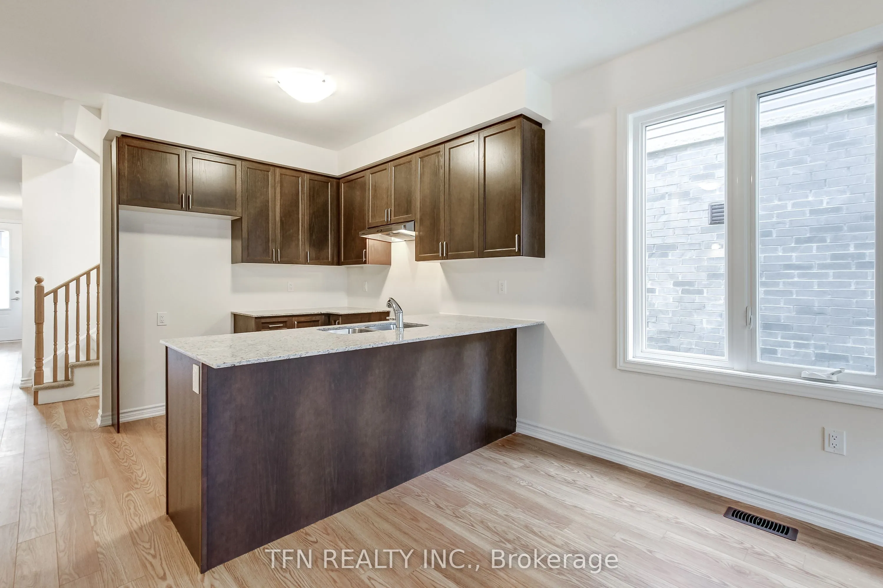 86 McGill Avenue