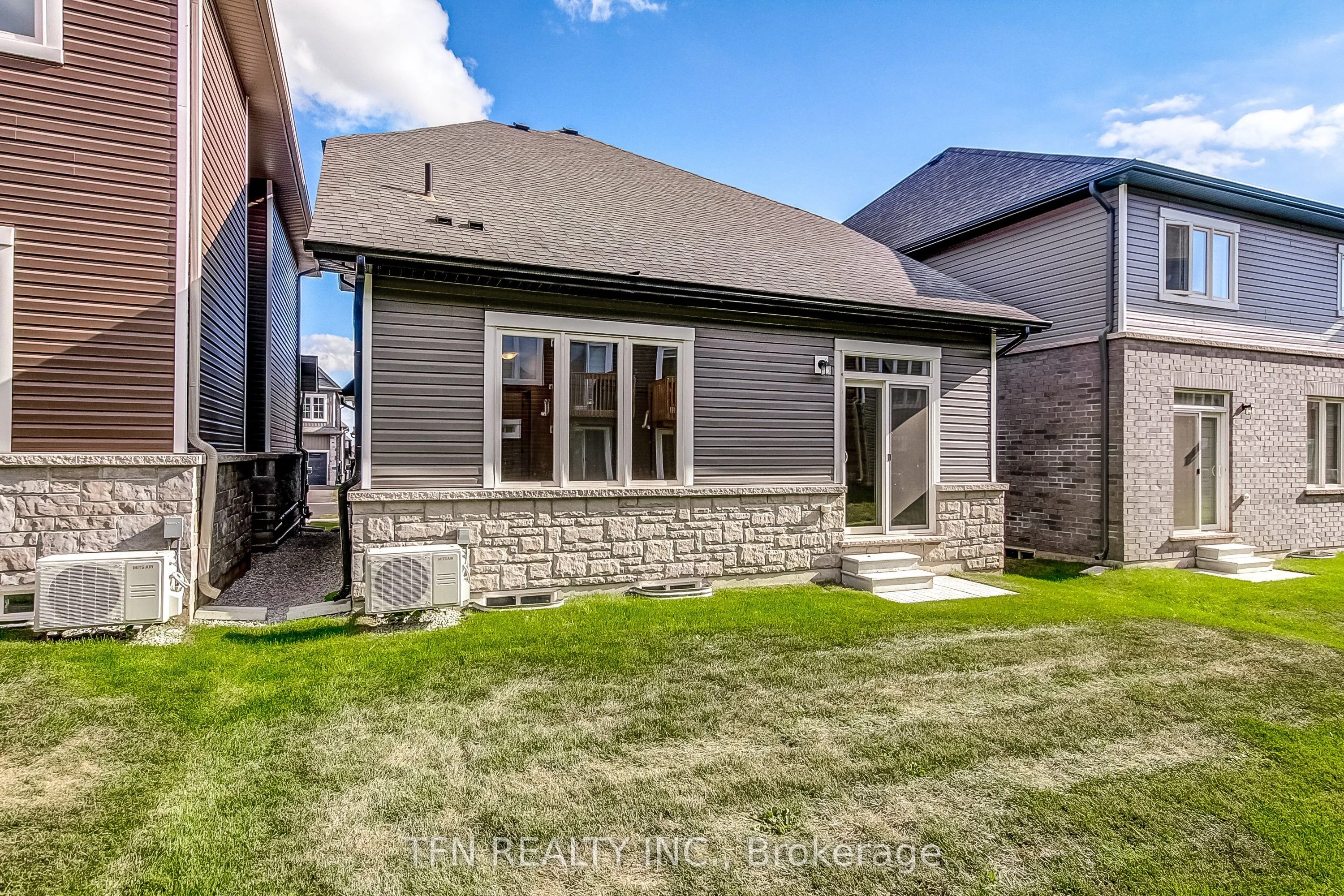 86 McGill Avenue