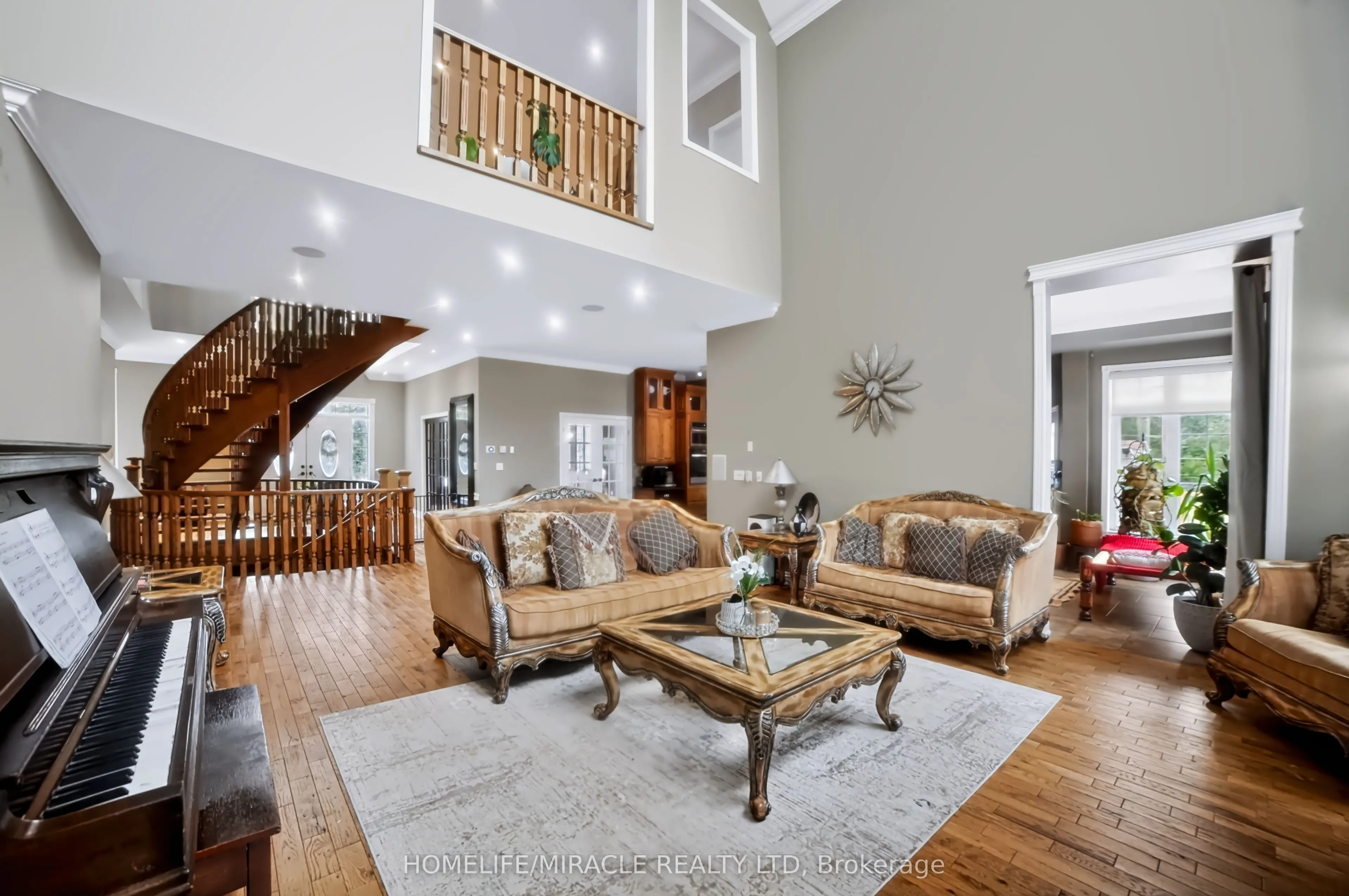 345305 15th Side Road