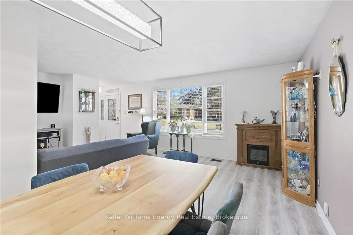 30 Dominion Drive