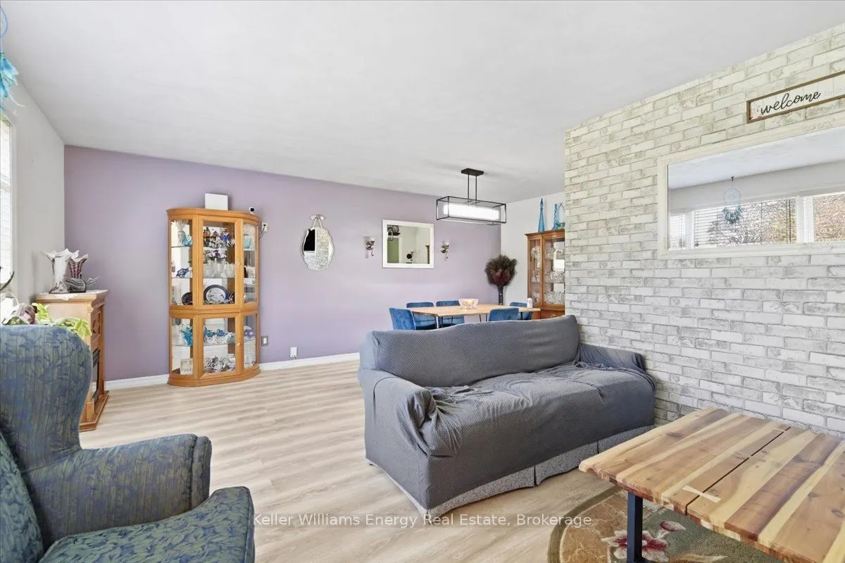 30 Dominion Drive