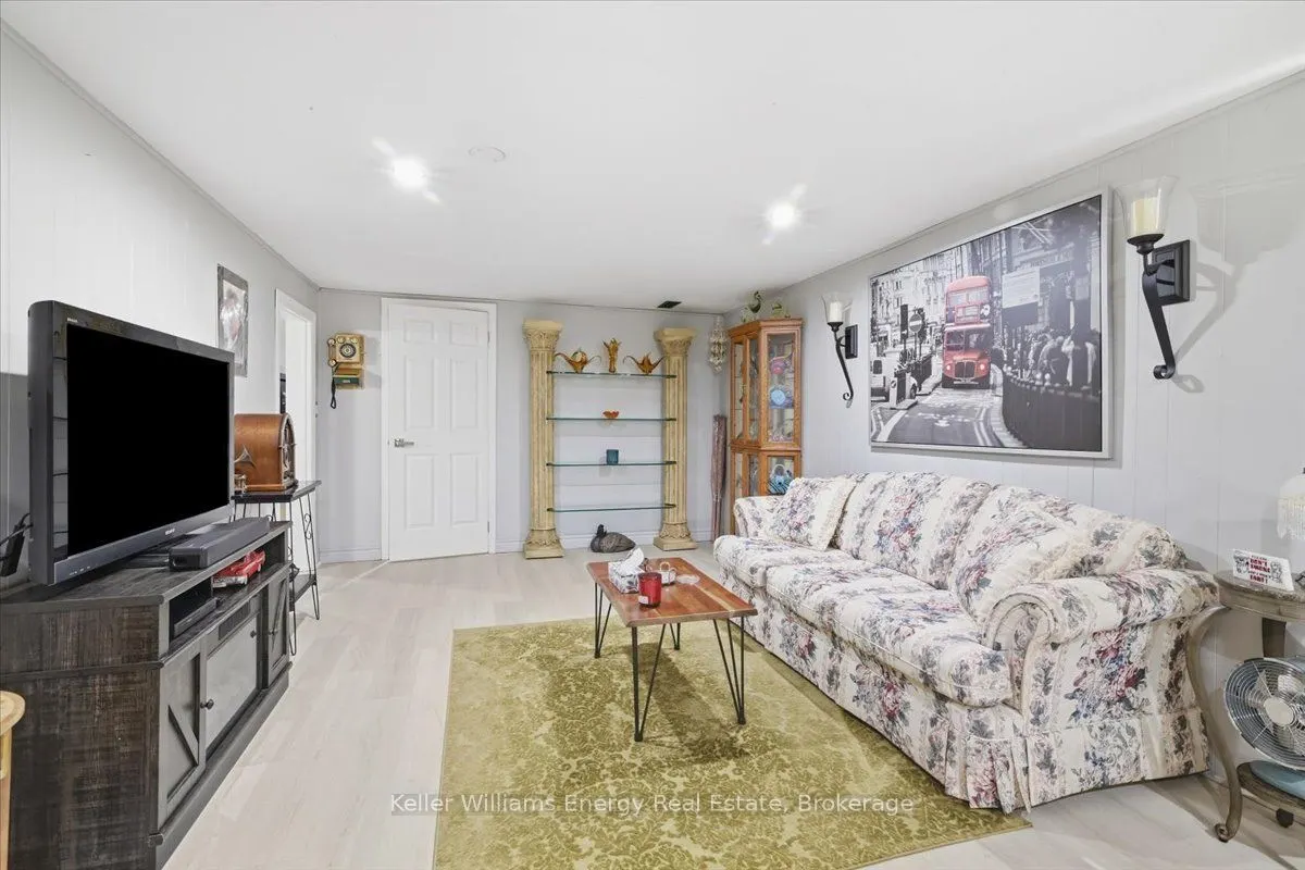 30 Dominion Drive