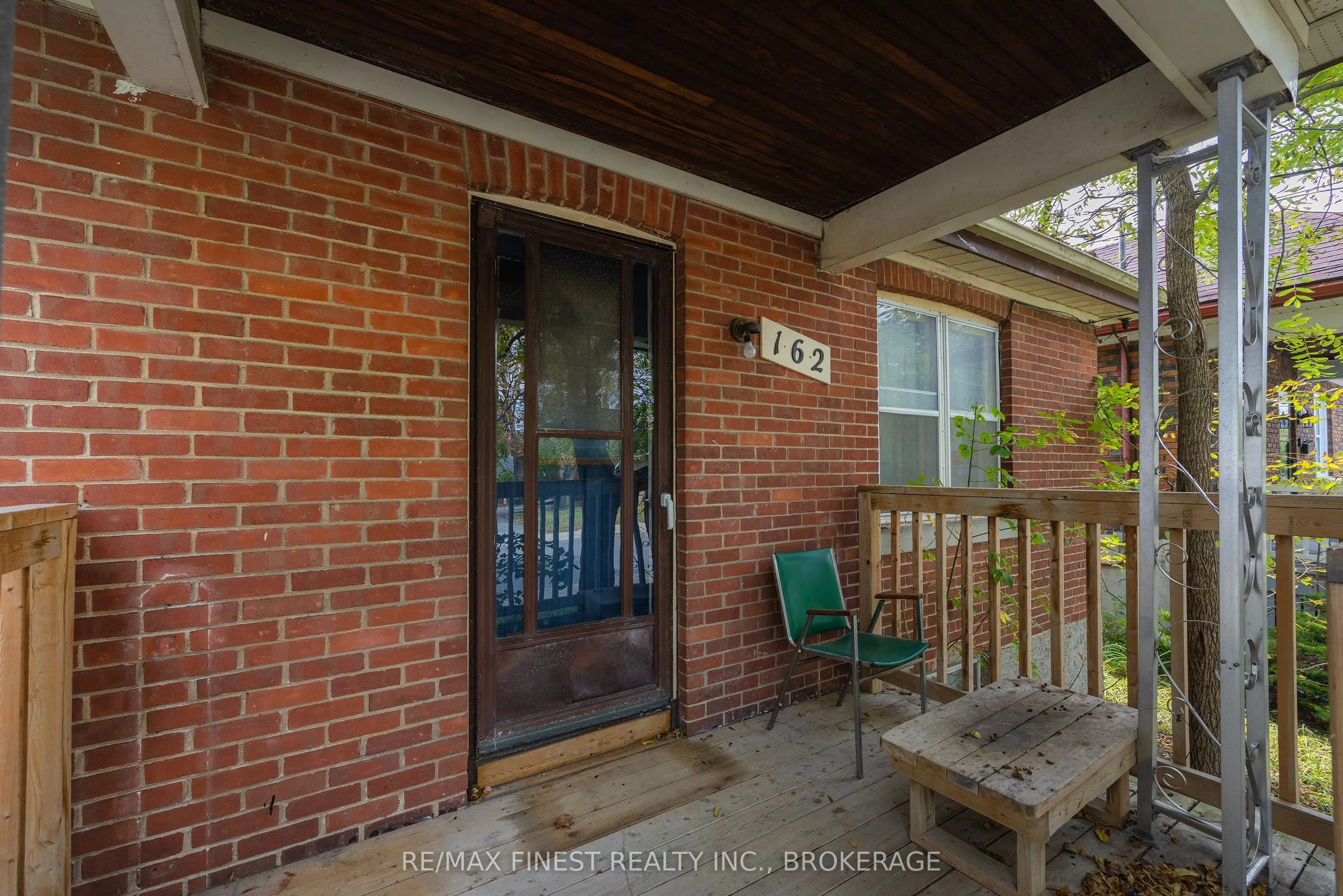 162 MACK Street