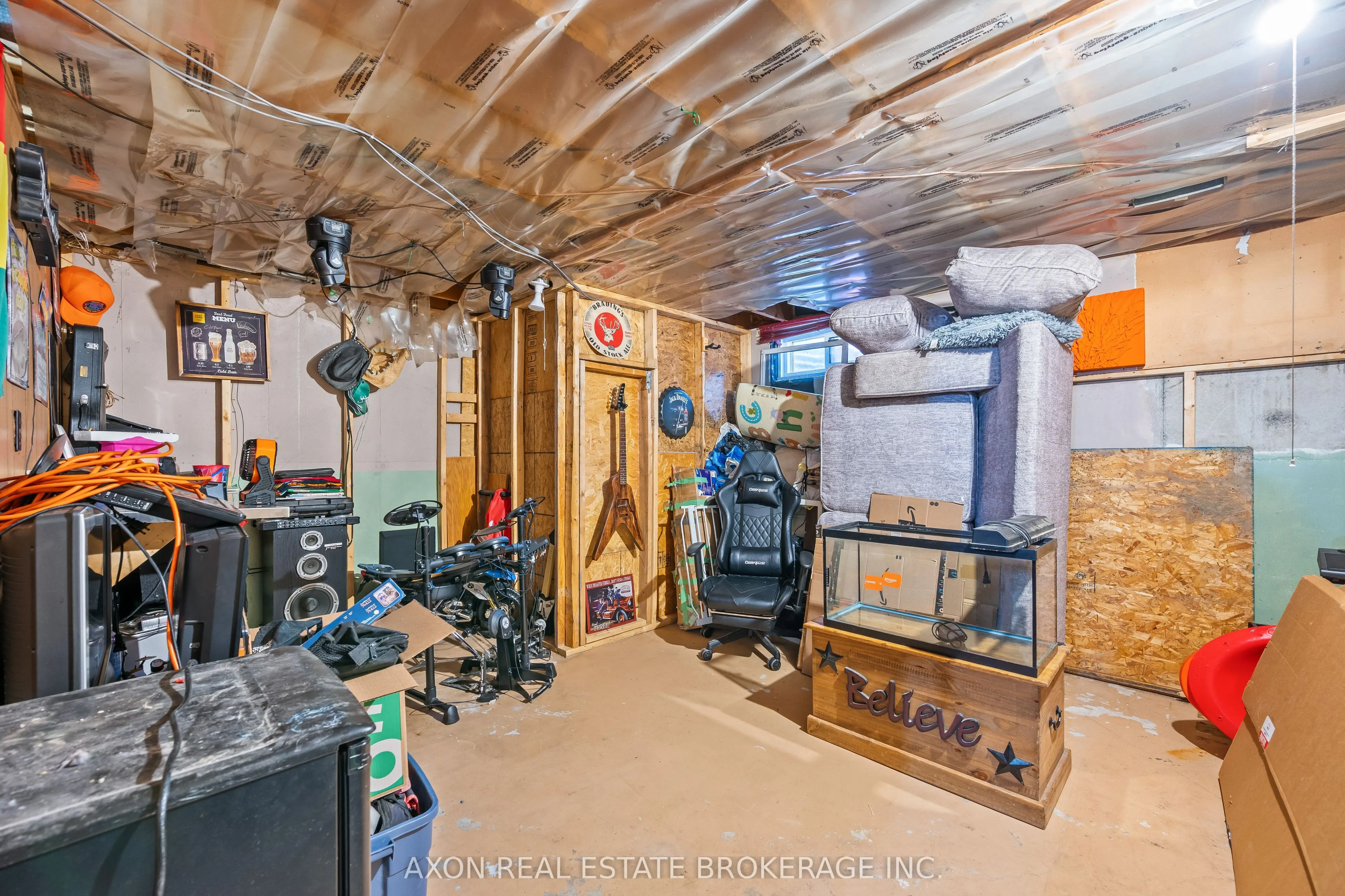 869 Oakview Avenue #9