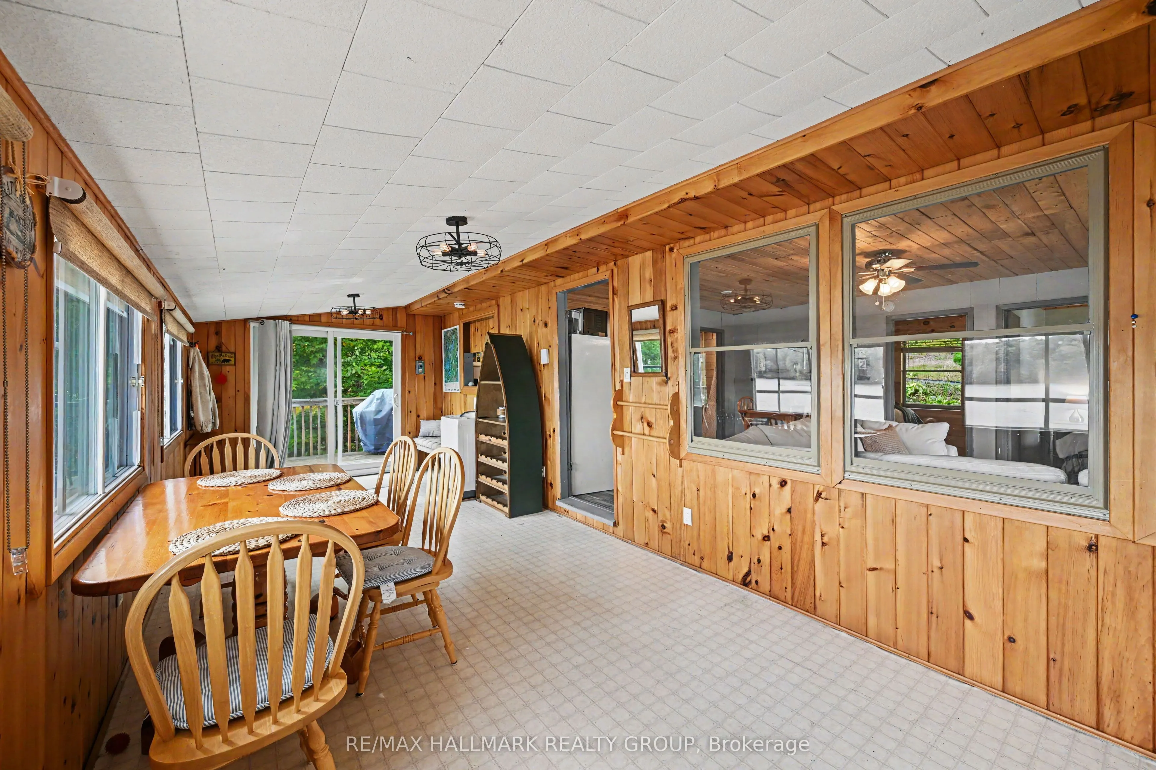 302 Egan Lane