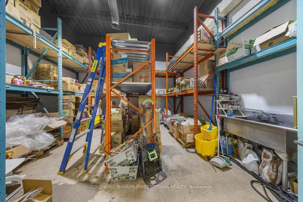 382 Rideau Street