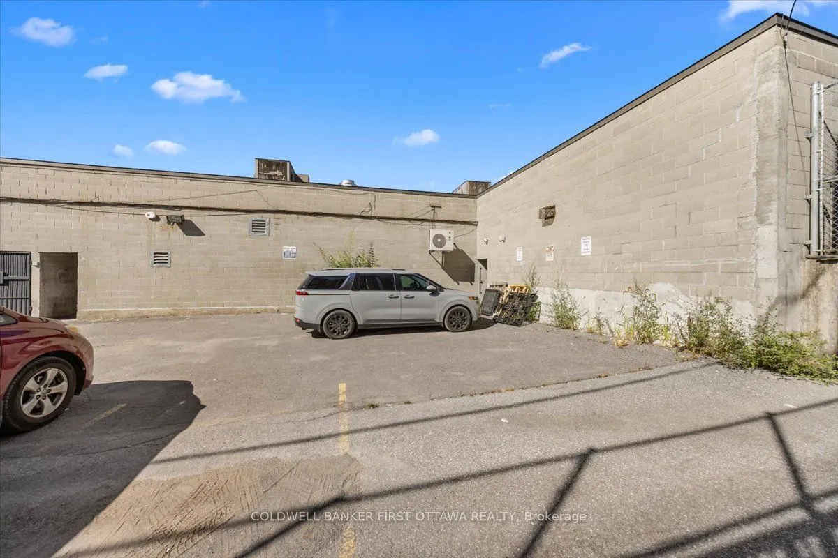382 Rideau Street