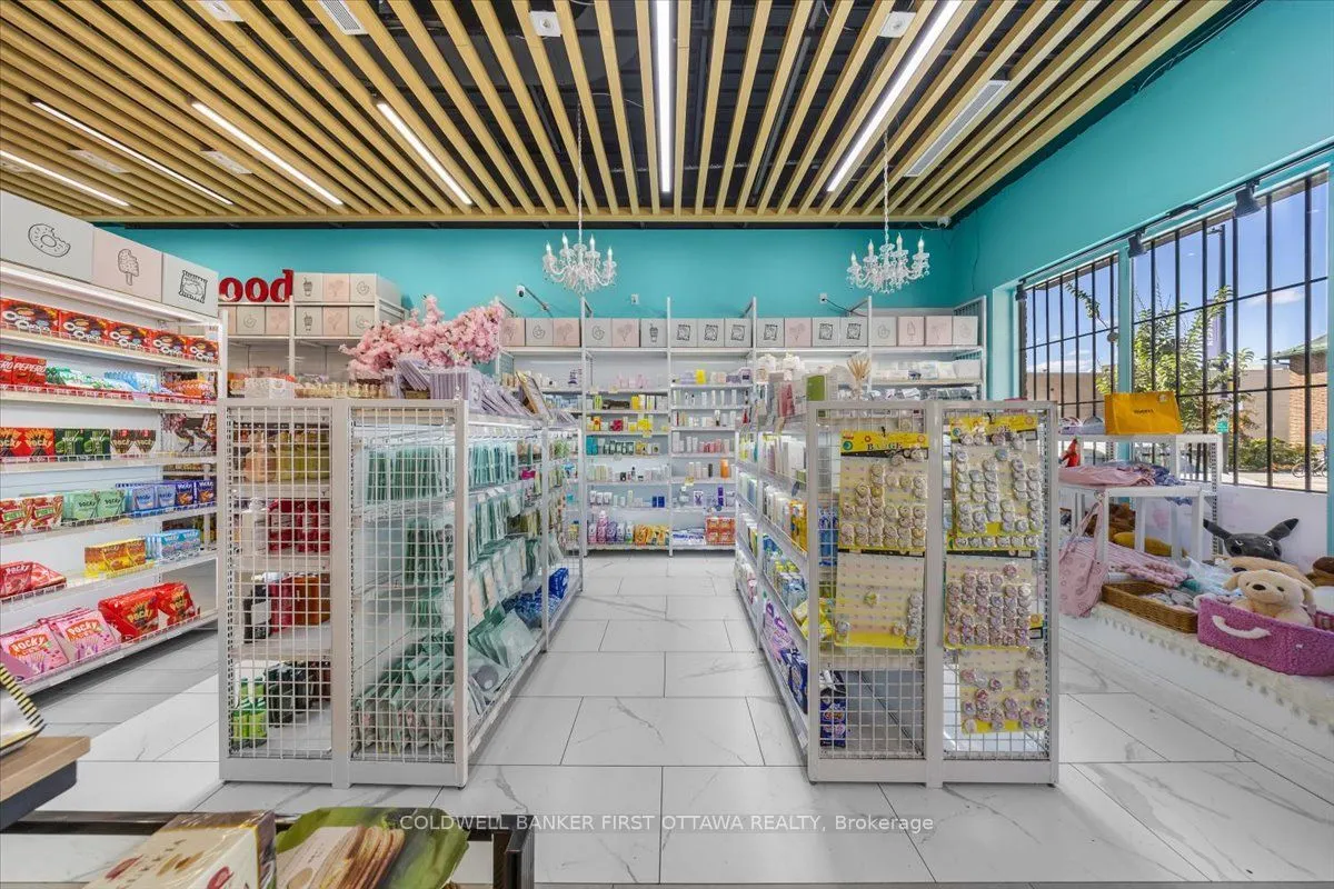 382 Rideau Street