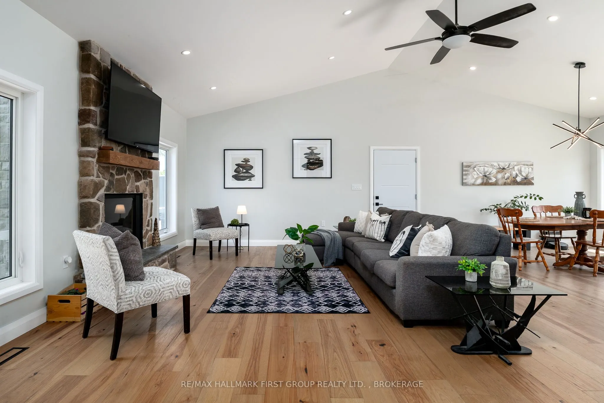 262 Hunt Road