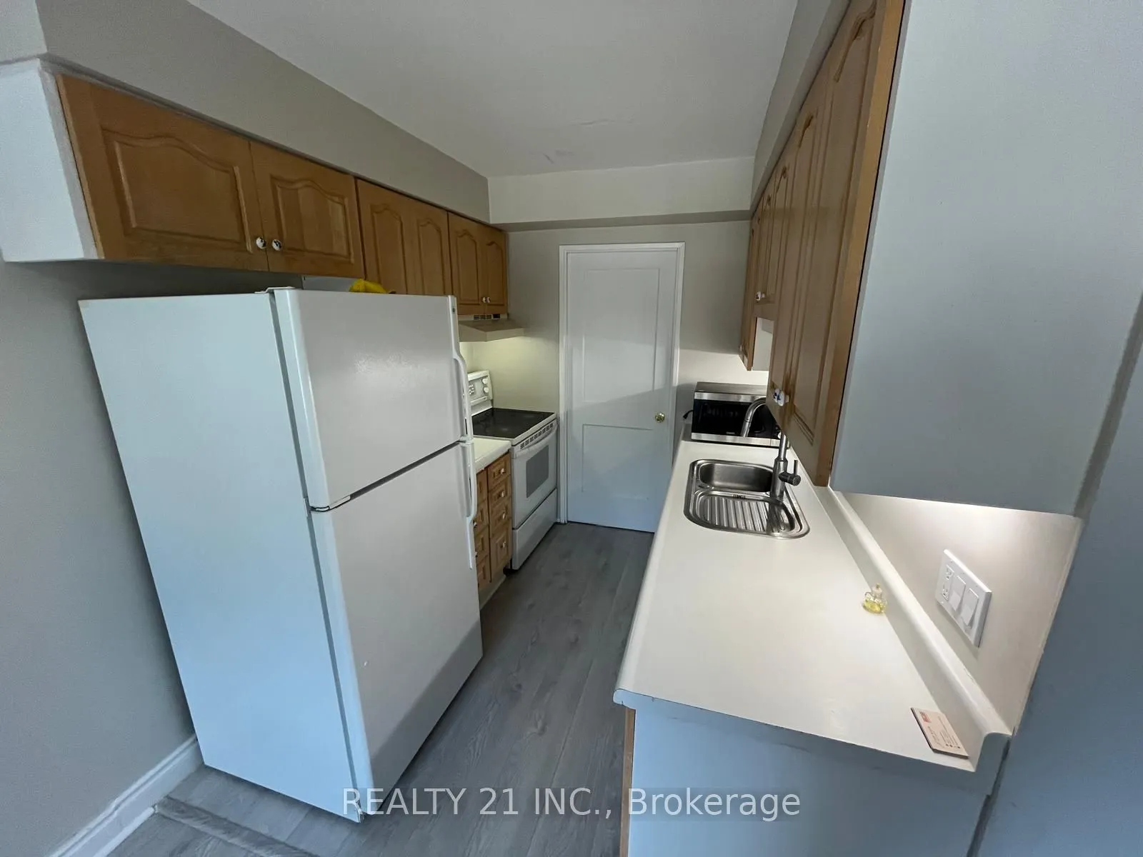 405 Keats Way #2
