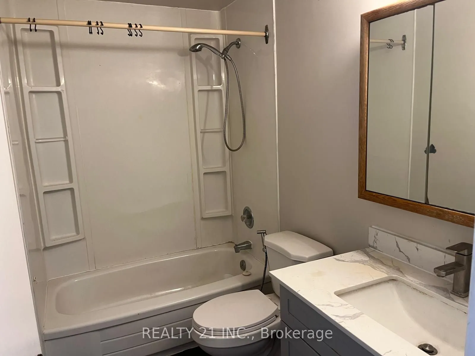 405 Keats Way #2