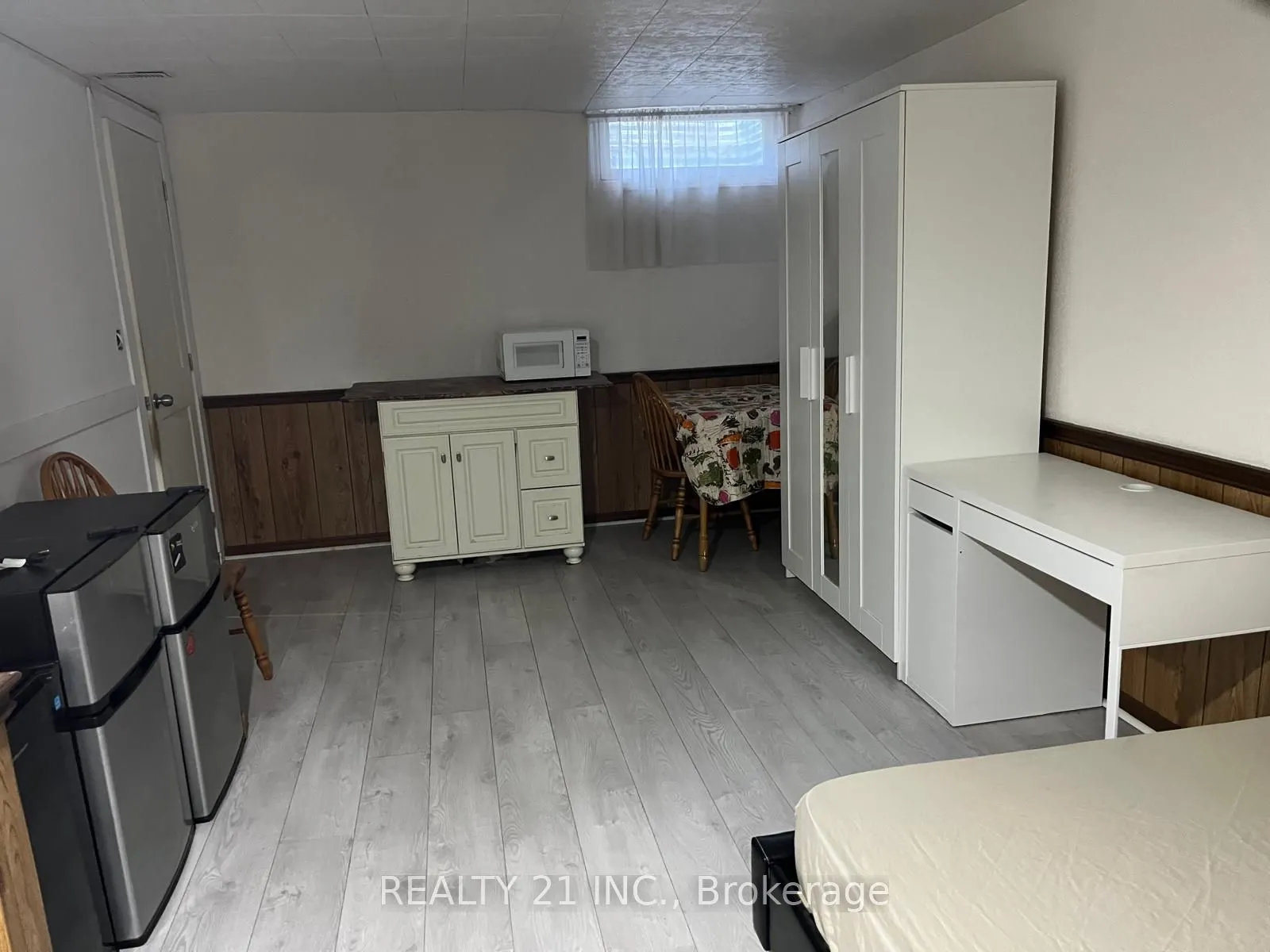 405 Keats Way #2
